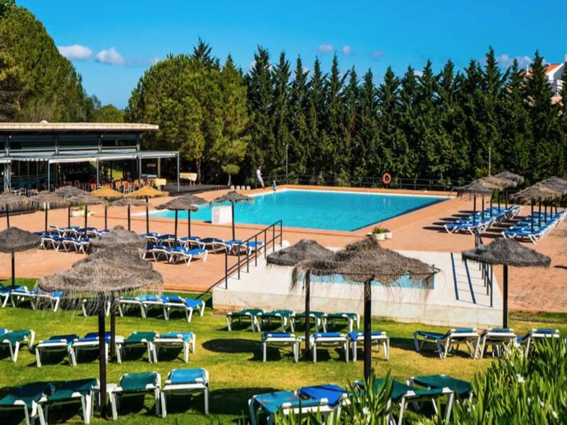 Licht appartement met terras nabij Meia Praia in Lagos - foto 27