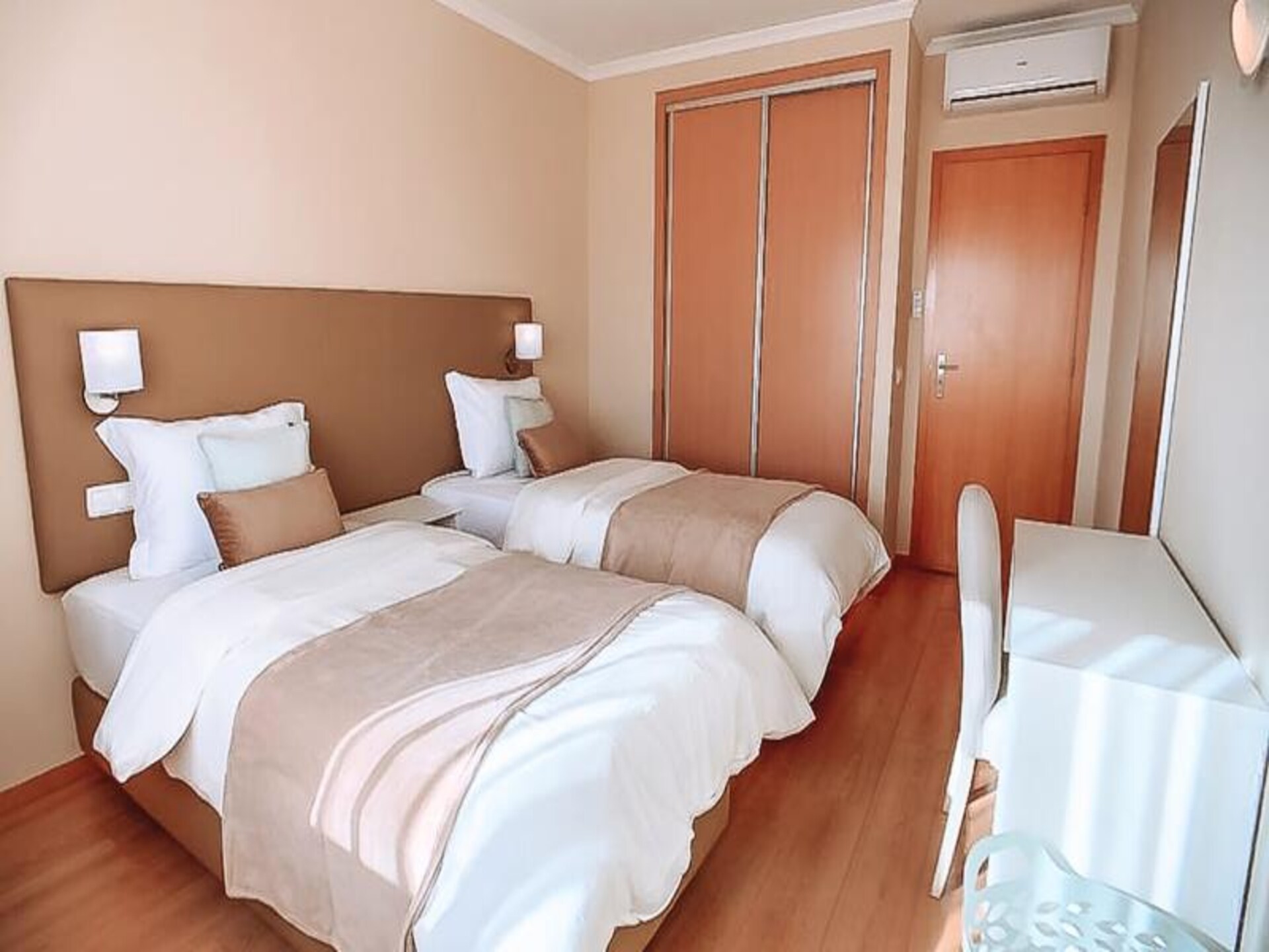 Licht appartement met 3 slaapkamers, 7 minuten van de Oura Strip in Albufeira - foto 12