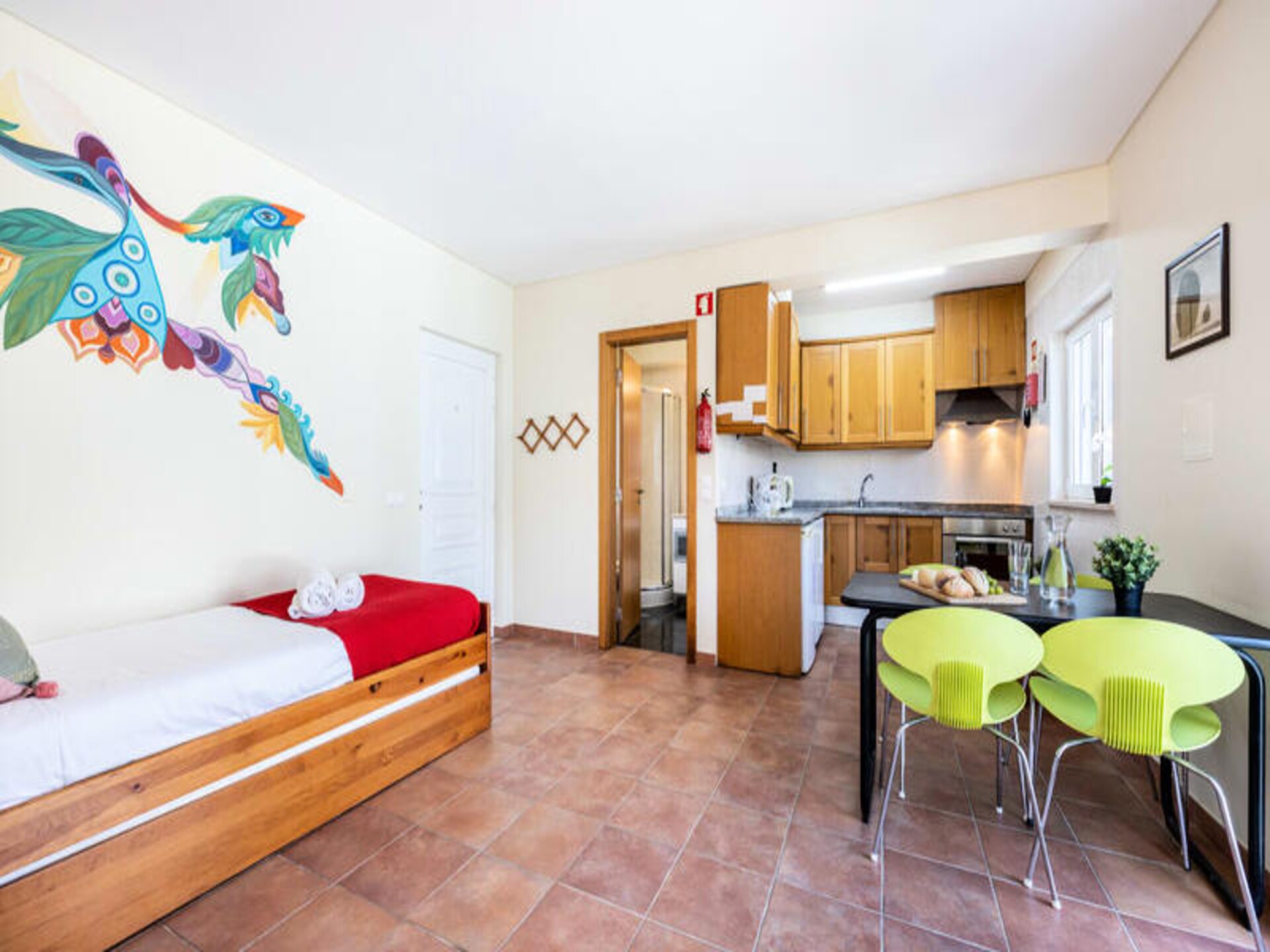 Casa May: Ruim appartement voor 10 in Aljezur met tuin, vlakbij strand - foto 18