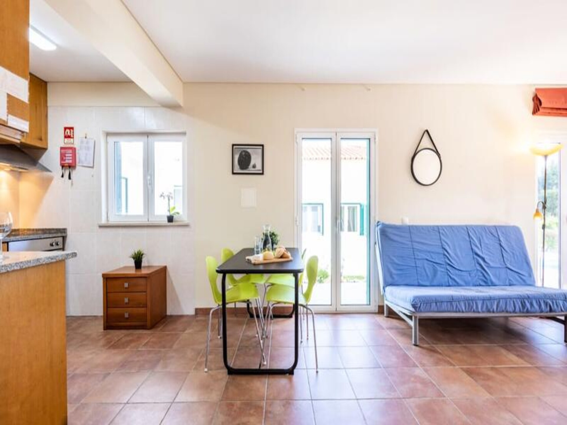 Casa May: Ruim appartement voor 10 in Aljezur met tuin, vlakbij strand - foto 19