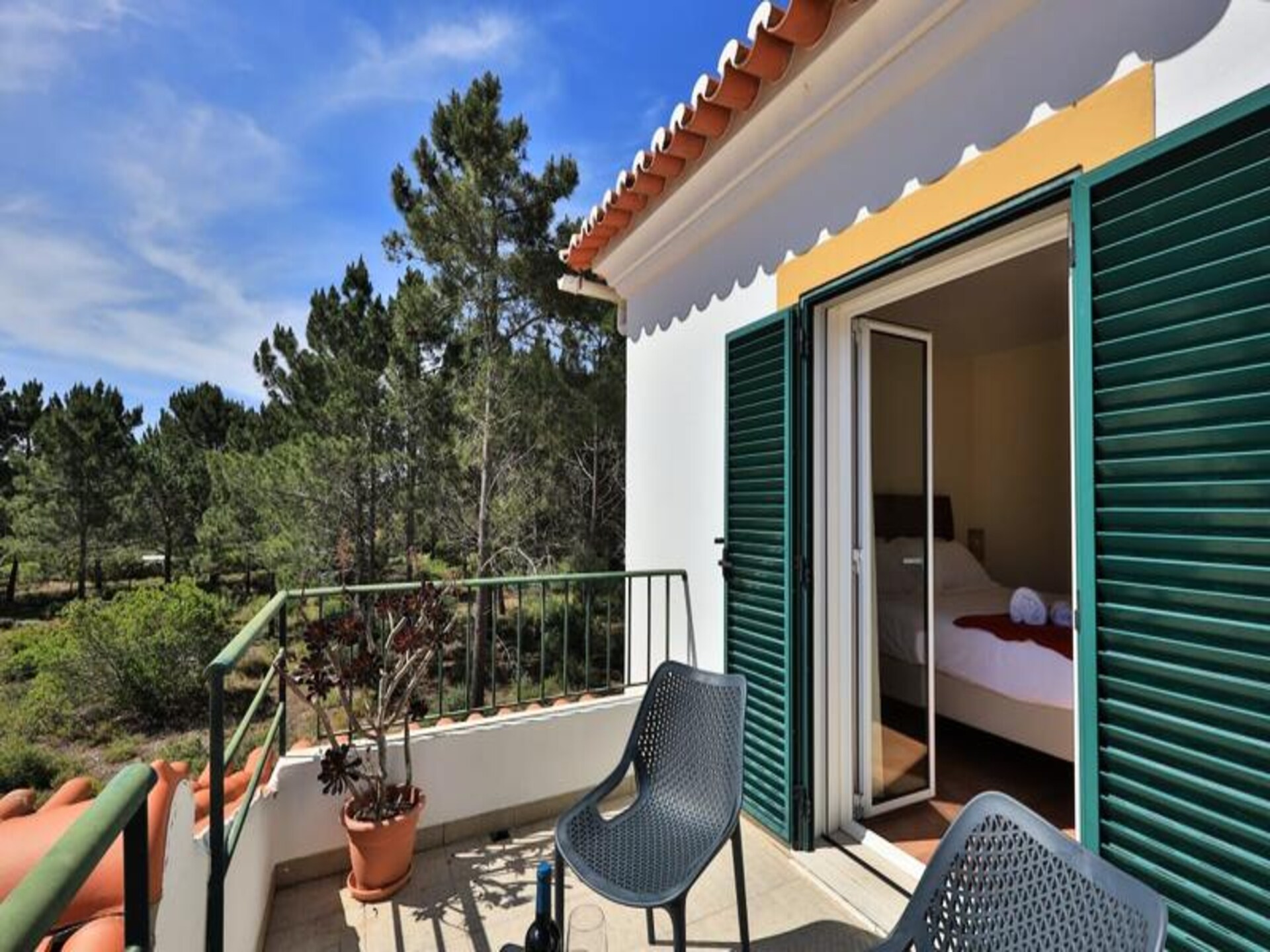Casa May: Ruim appartement voor 10 in Aljezur met tuin, vlakbij strand - foto 24