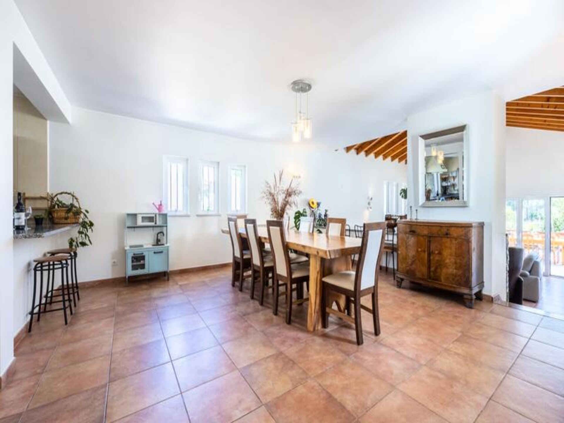 Casa May: Ruim appartement voor 10 in Aljezur met tuin, vlakbij strand - foto 27