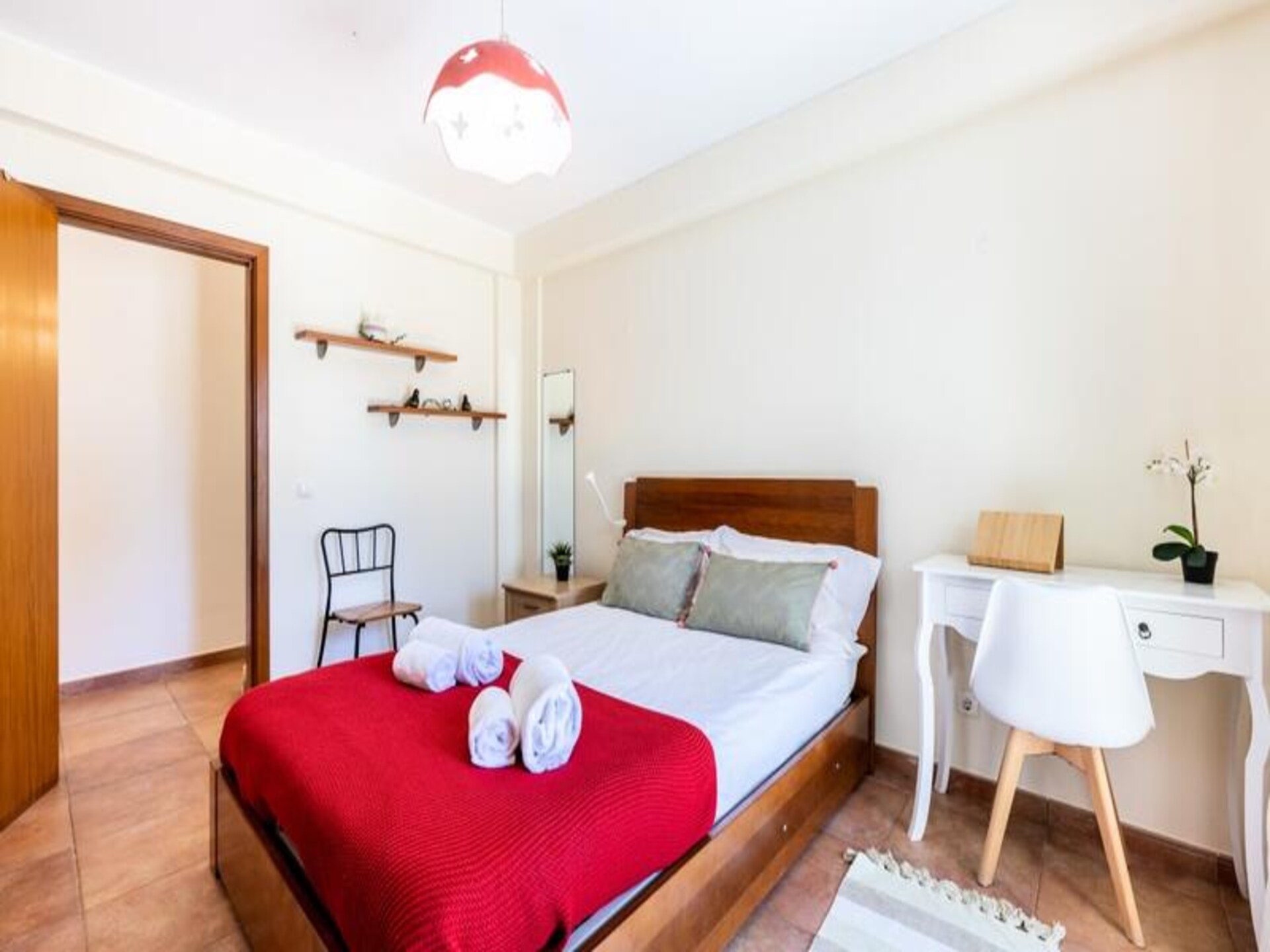 Casa May: Ruim appartement voor 10 in Aljezur met tuin, vlakbij strand - foto 41