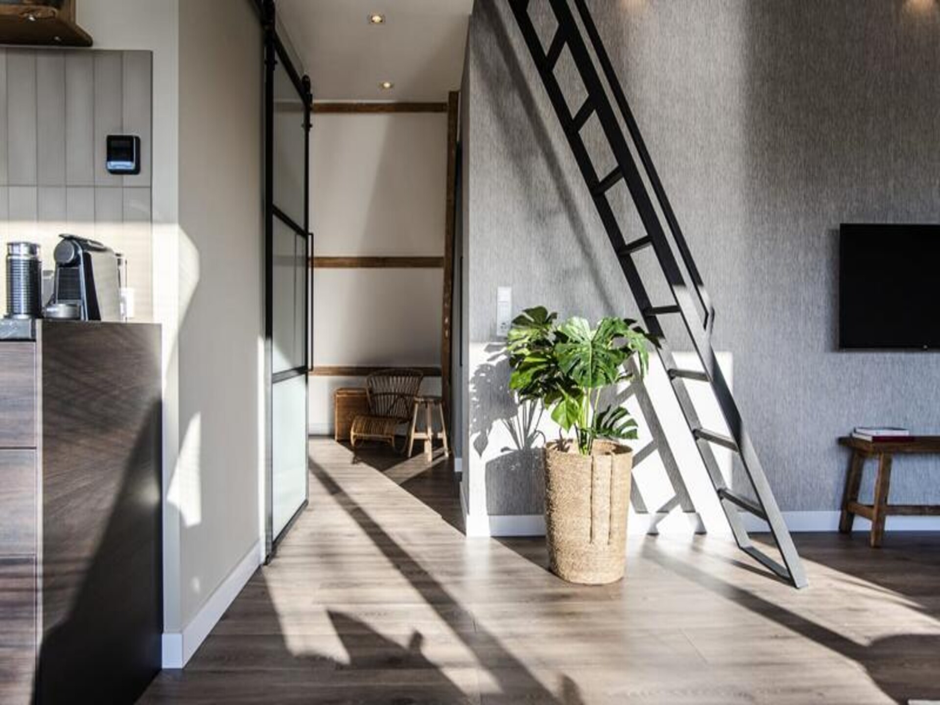 Luxe loft in hartje Zandvoort, 10 min van strand en zee - foto 17