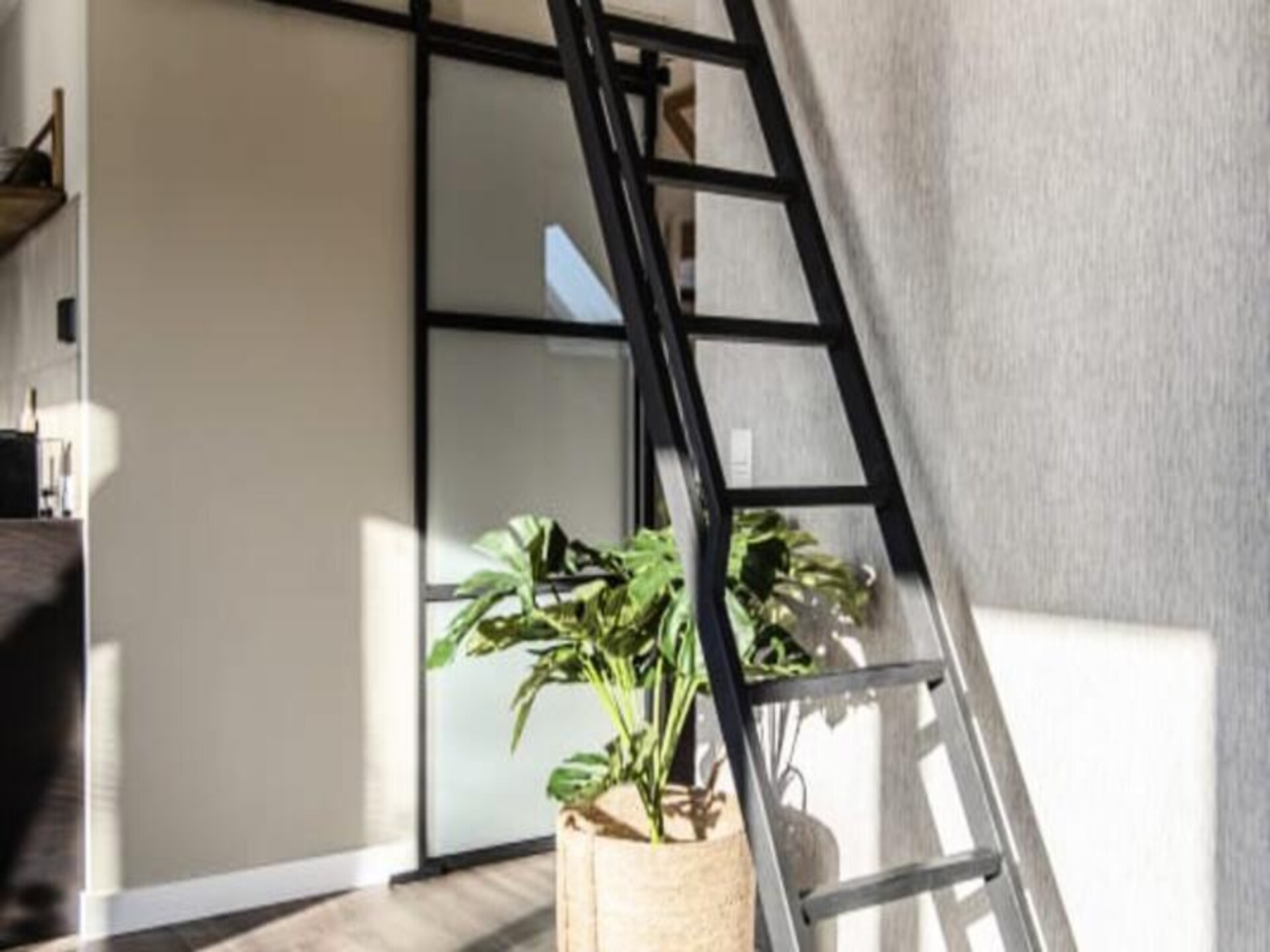 Luxe loft in hartje Zandvoort, 10 min van strand en zee - foto 23