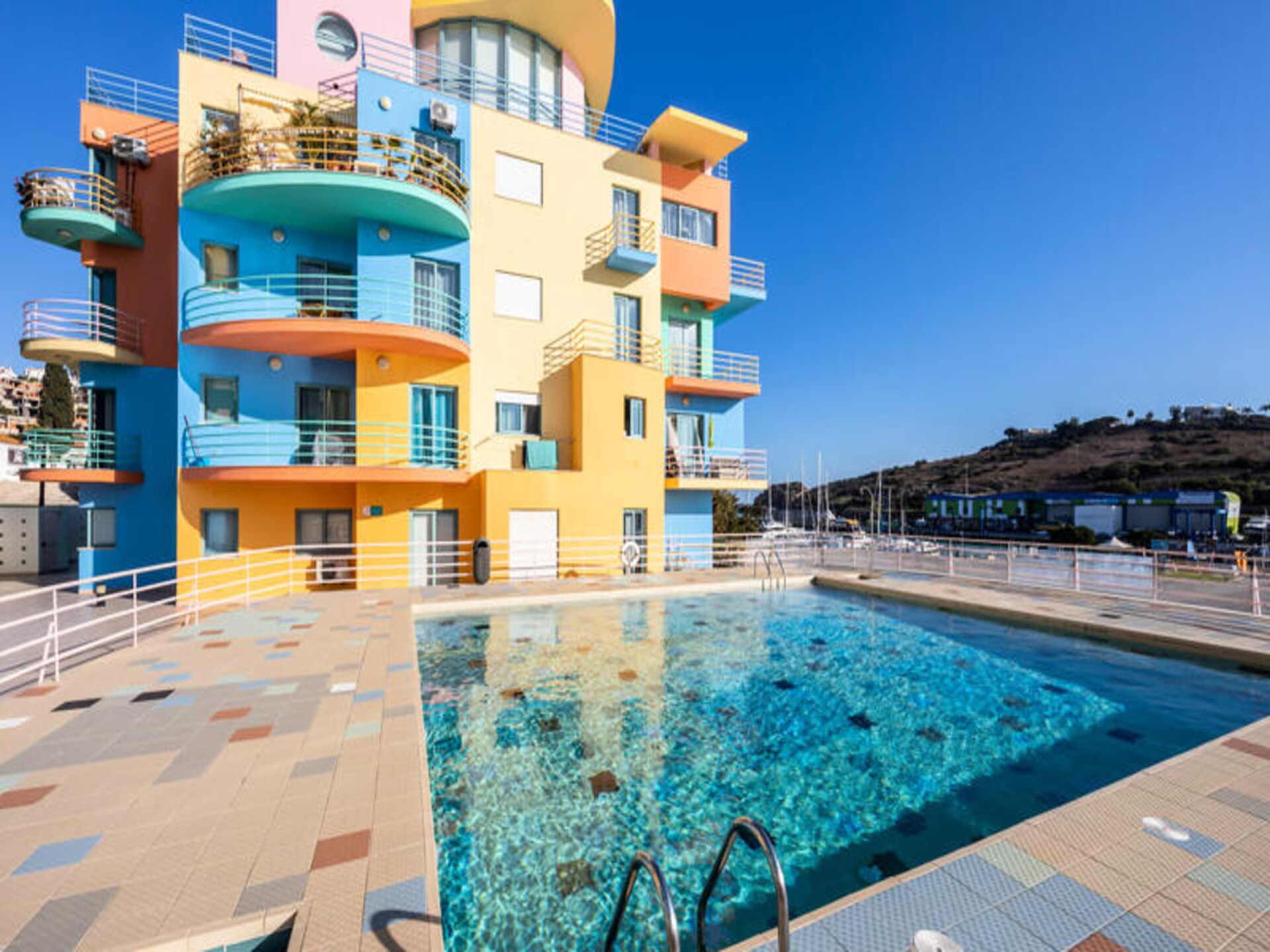 Modern appartement met jachthavenzicht in Albufeira - foto 21
