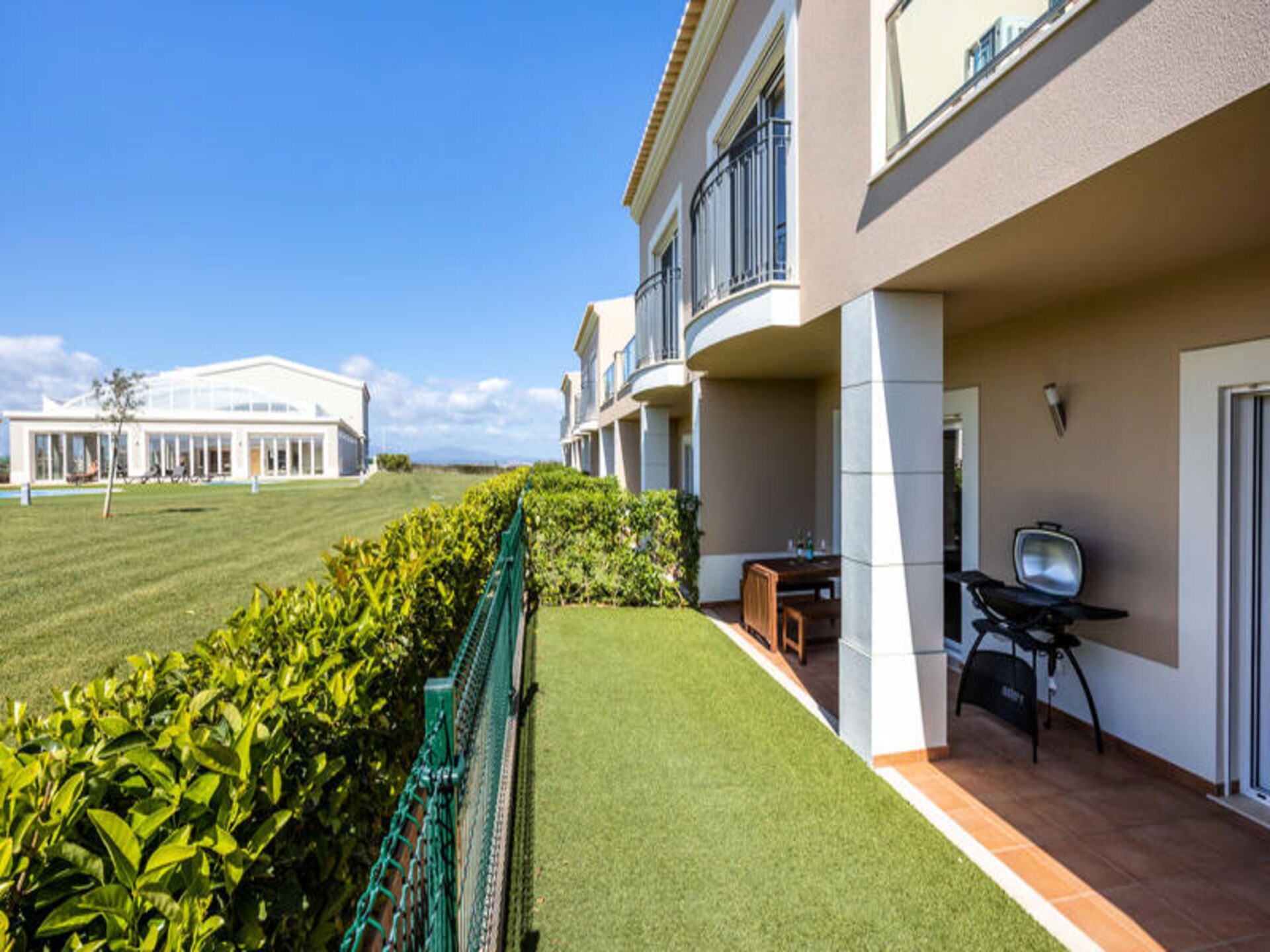 Casa Malhotra: Luxe appartement met golfbaanuitzicht in Boa Vista Resort, Lagos - foto 28