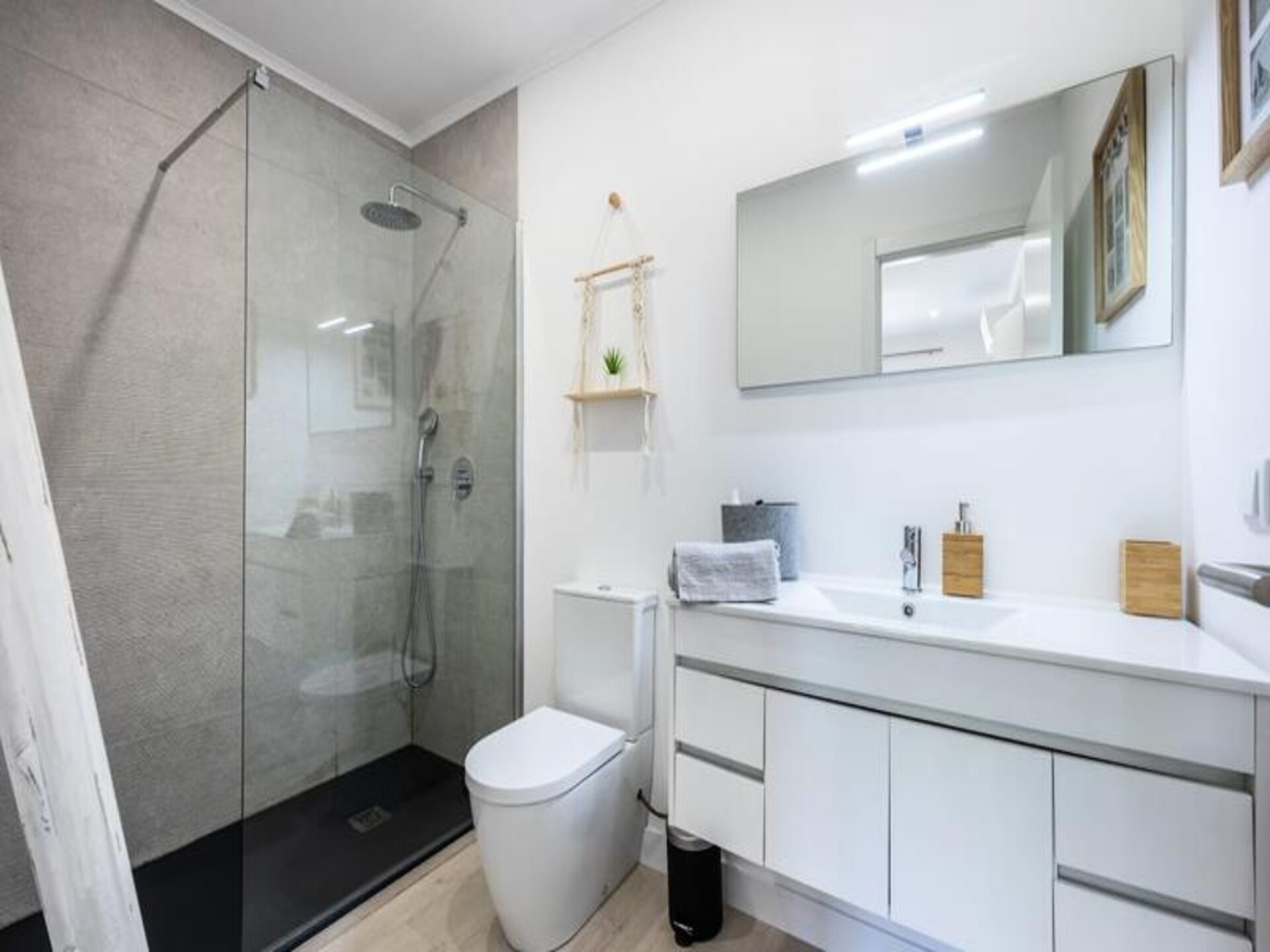 Direct aan strand Vale Centeanes: appartement met panoramisch zeezicht - foto 11
