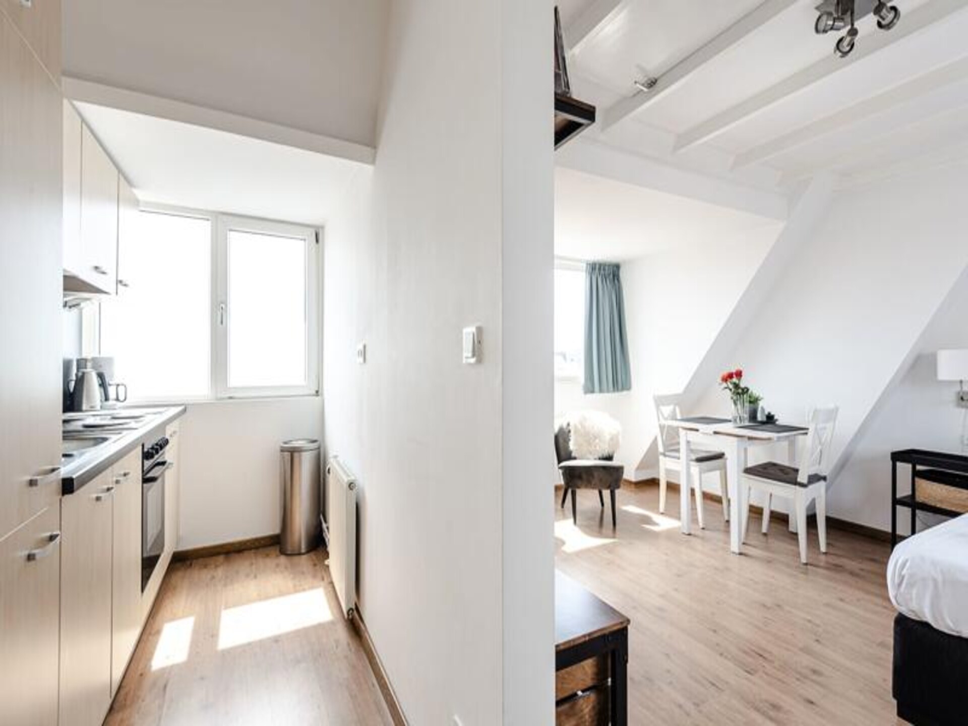 Studio Zwinkels: Intiem strandappartement op 3 minuten van de Noordzee - foto 10