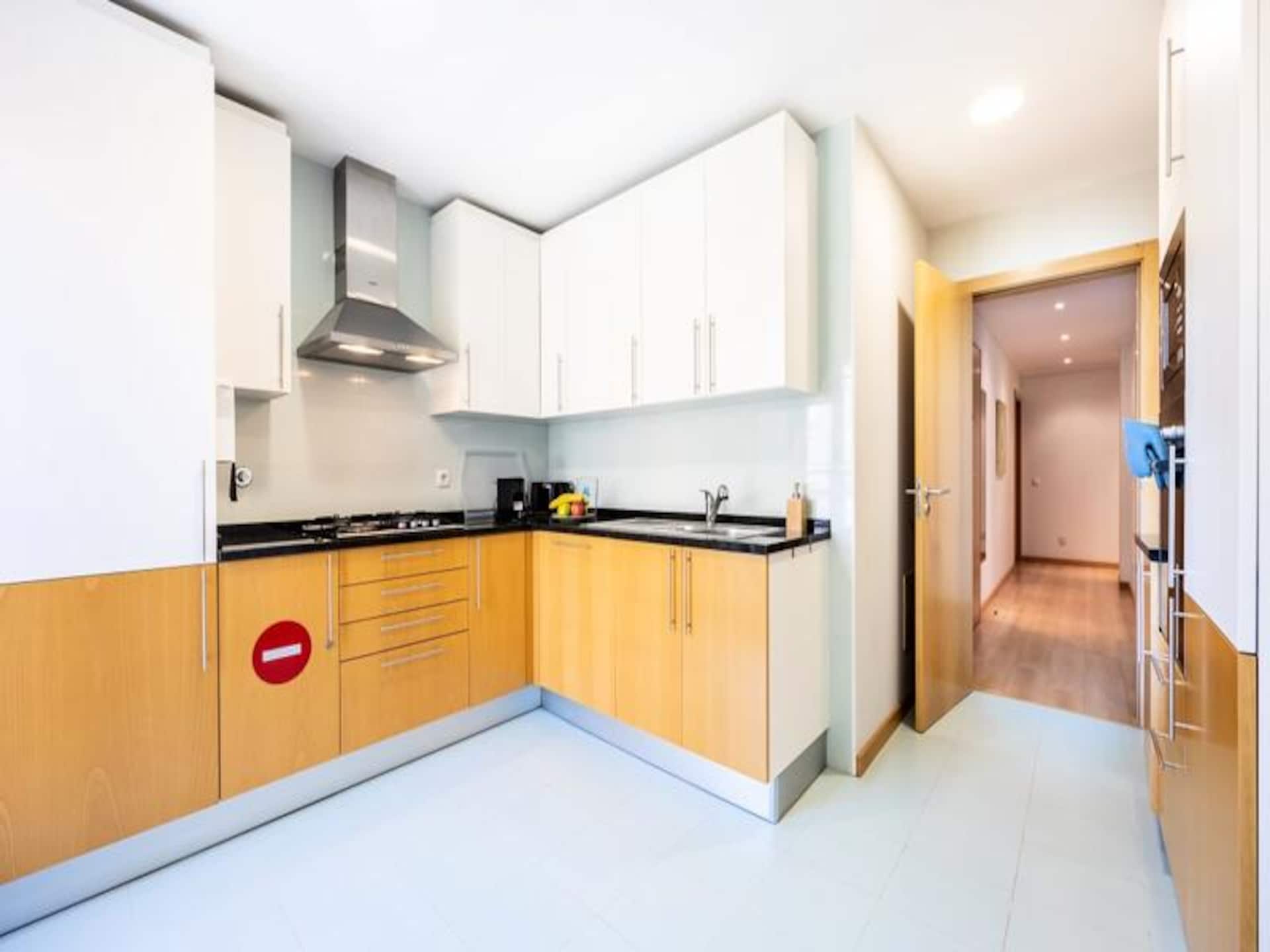 Licht appartement met zeezicht en dakterras in hartje Olhão - foto 13