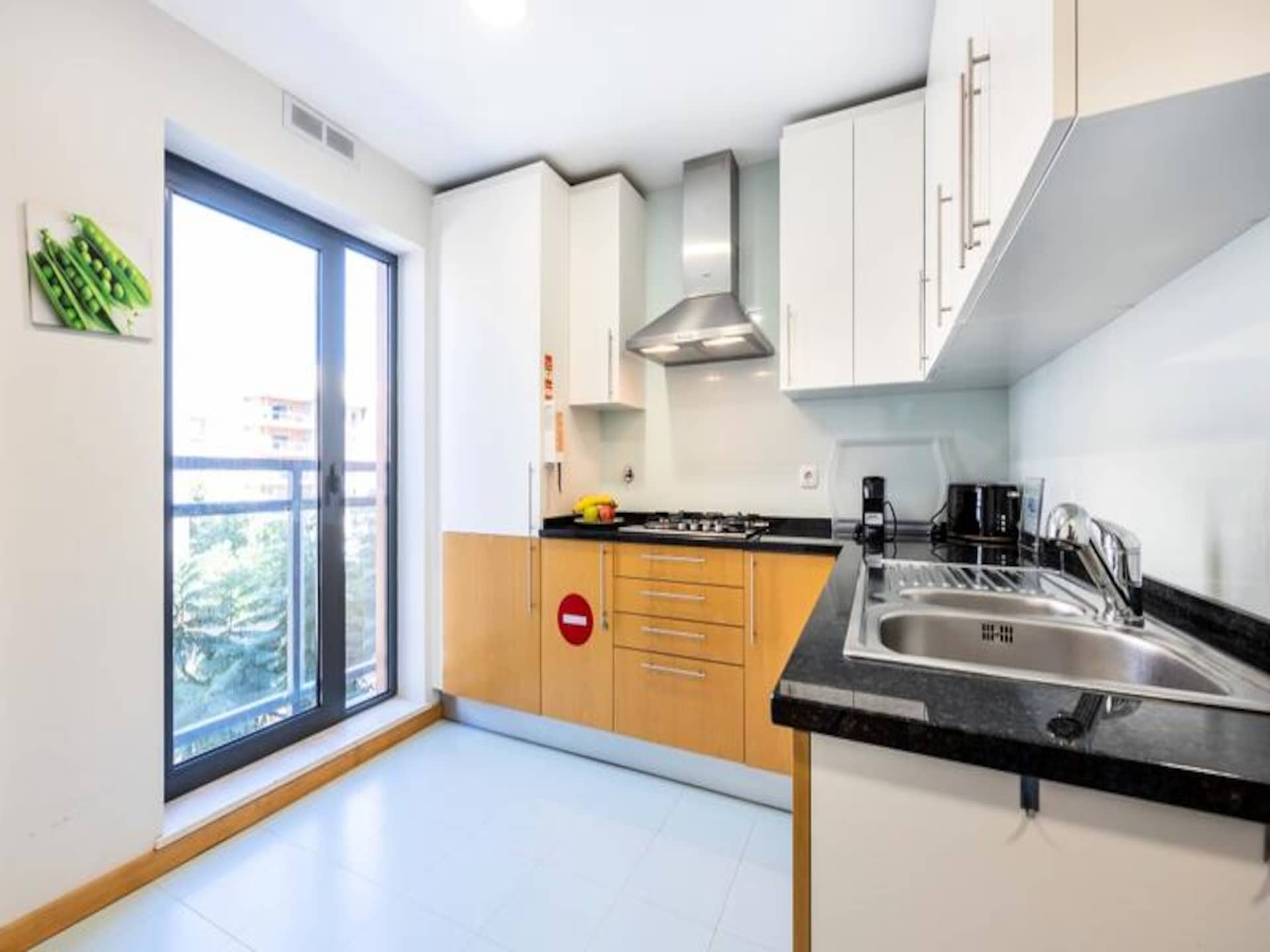 Licht appartement met zeezicht en dakterras in hartje Olhão - foto 15