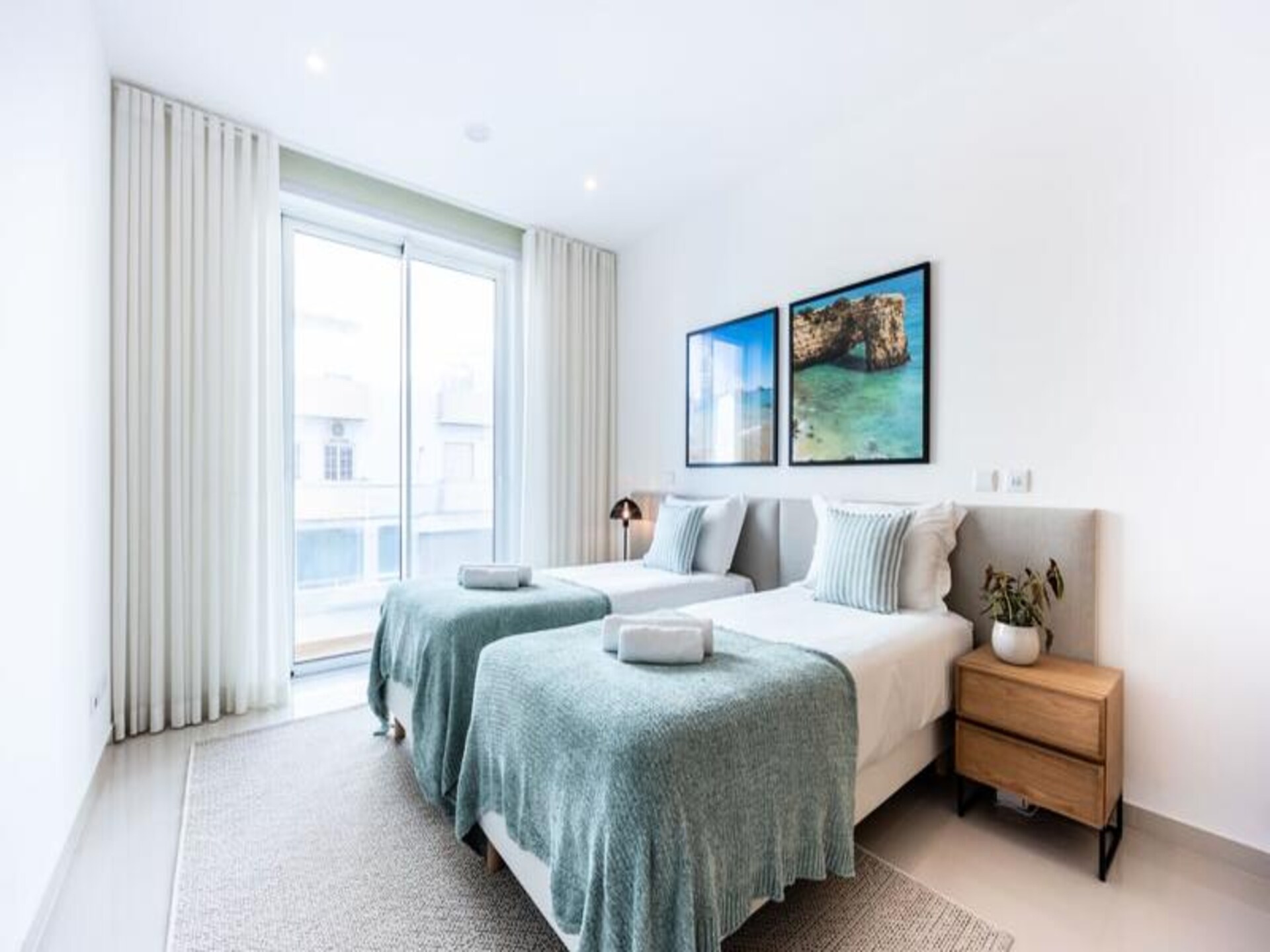 Luxe 3-slaapkamer appartement met zwembadzicht in Lagos, dichtbij strand en haven - foto 10