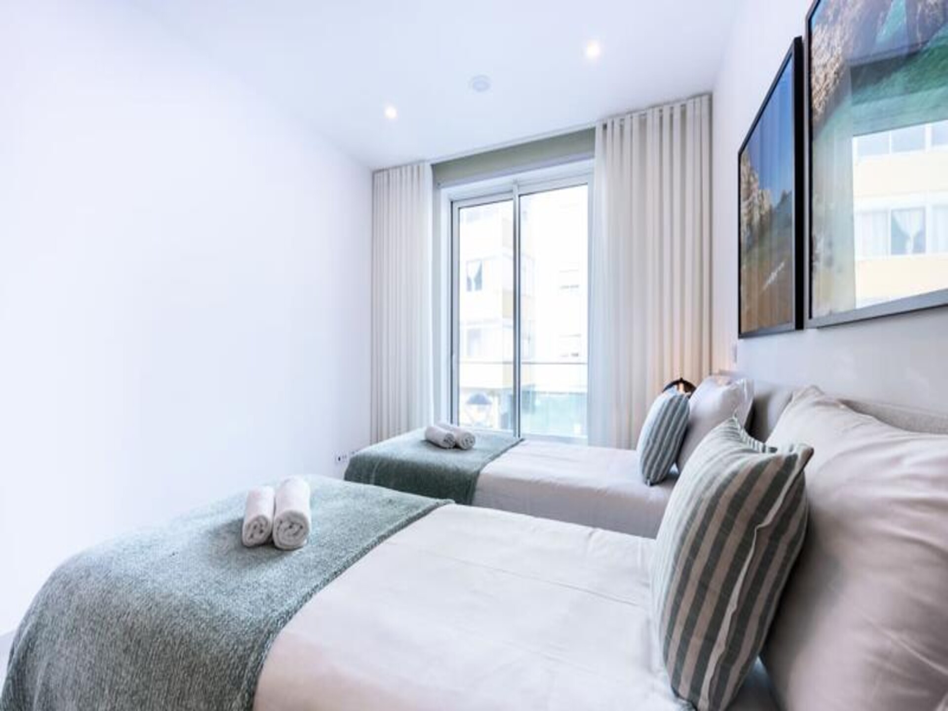 Luxe 3-slaapkamer appartement met zwembadzicht in Lagos, dichtbij strand en haven - foto 12