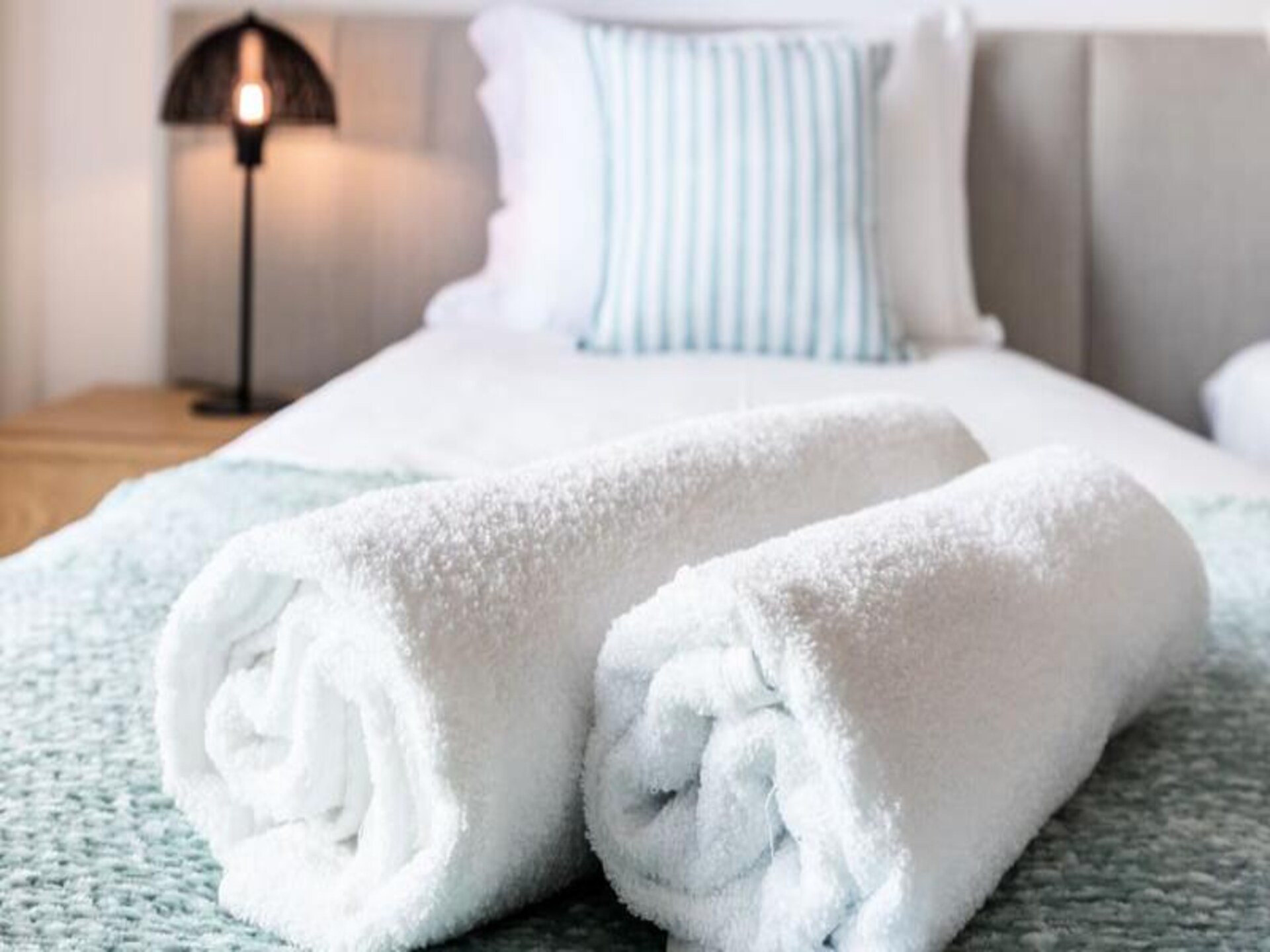Luxe 3-slaapkamer appartement met zwembadzicht in Lagos, dichtbij strand en haven - foto 13