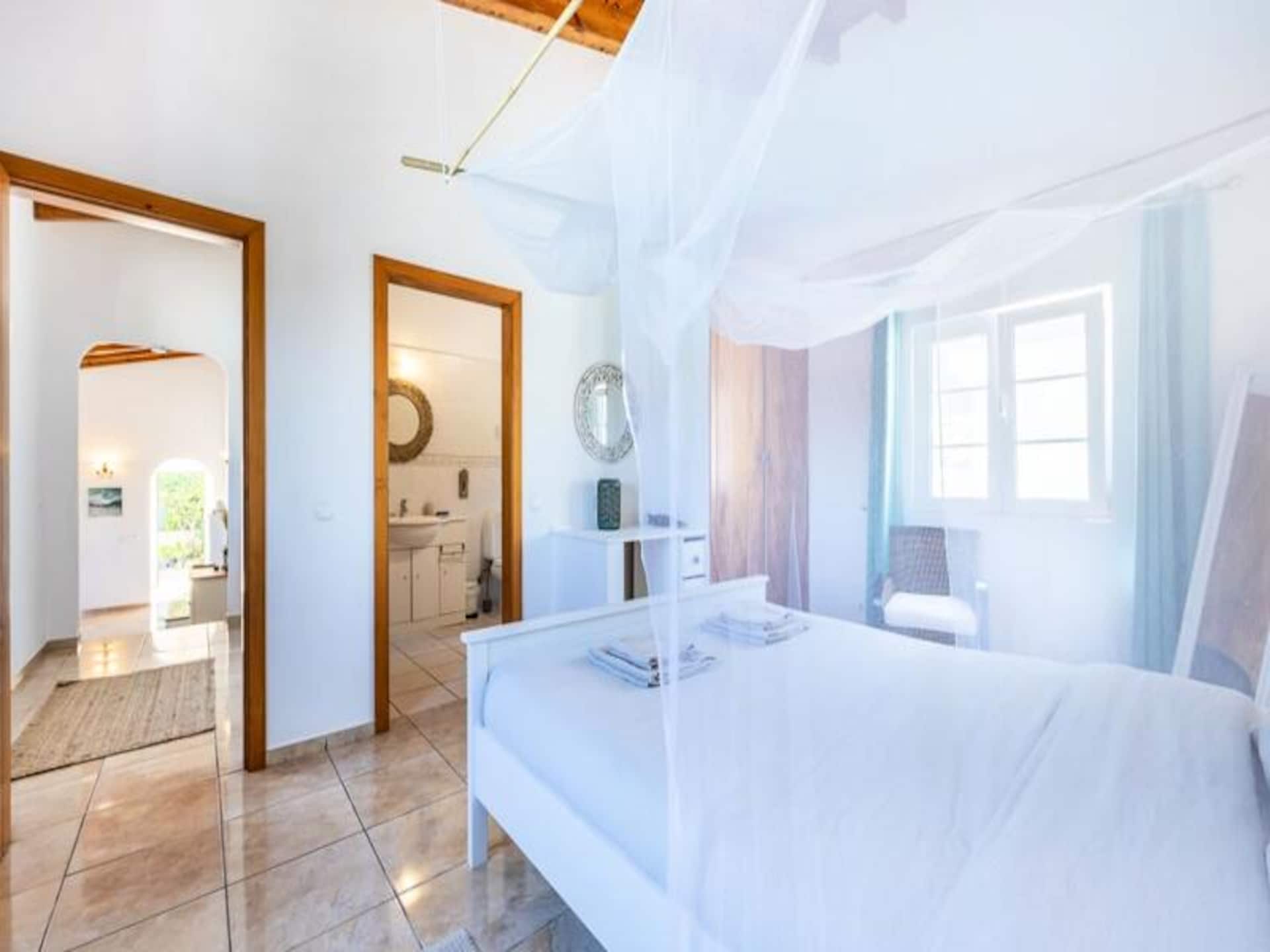 Licht appartement met privétuin nabij de stranden van Aljezur - foto 13