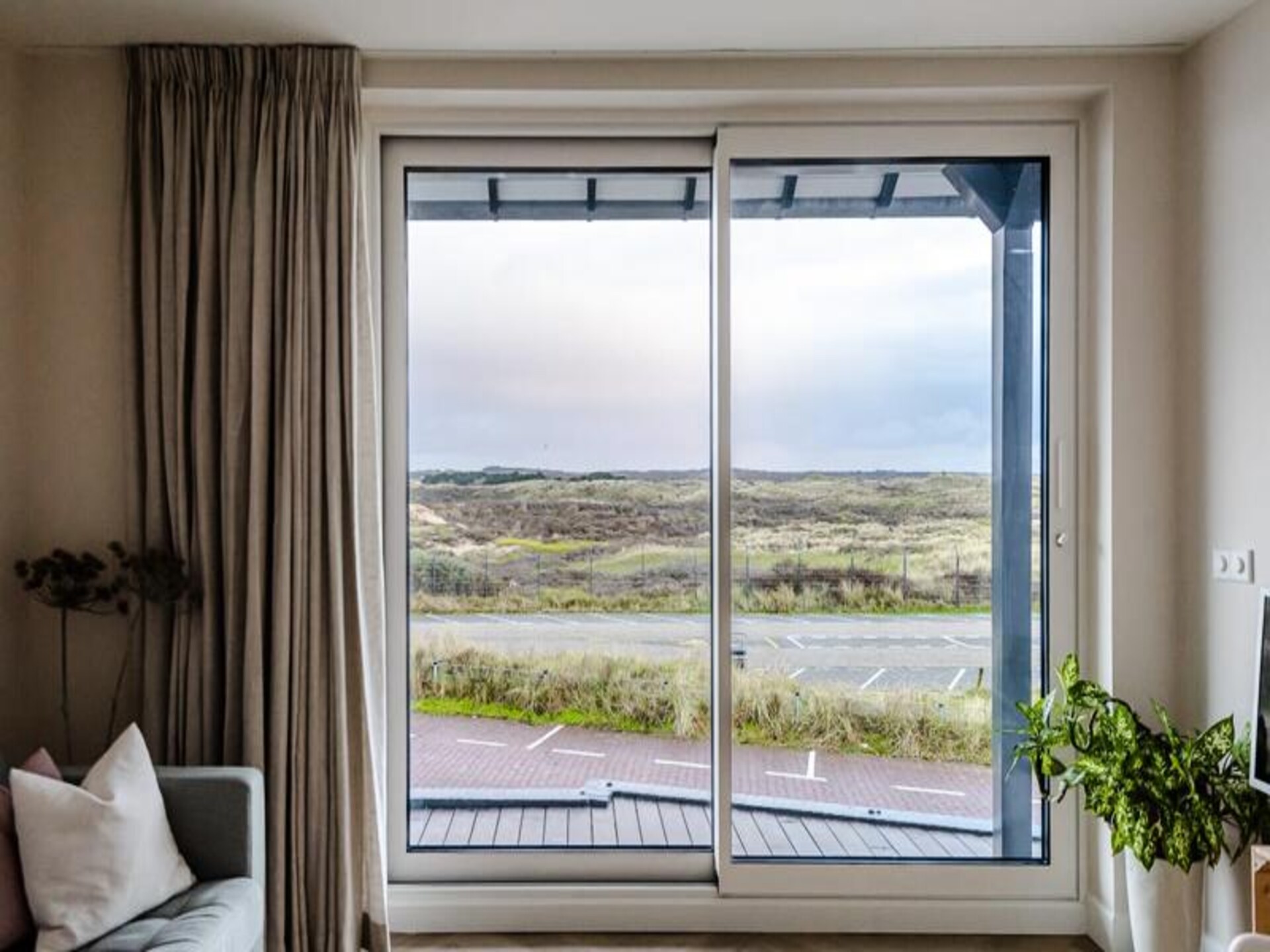 Dunefront Apartment: modern strandappartement met zeezicht in Zandvoort - foto 25