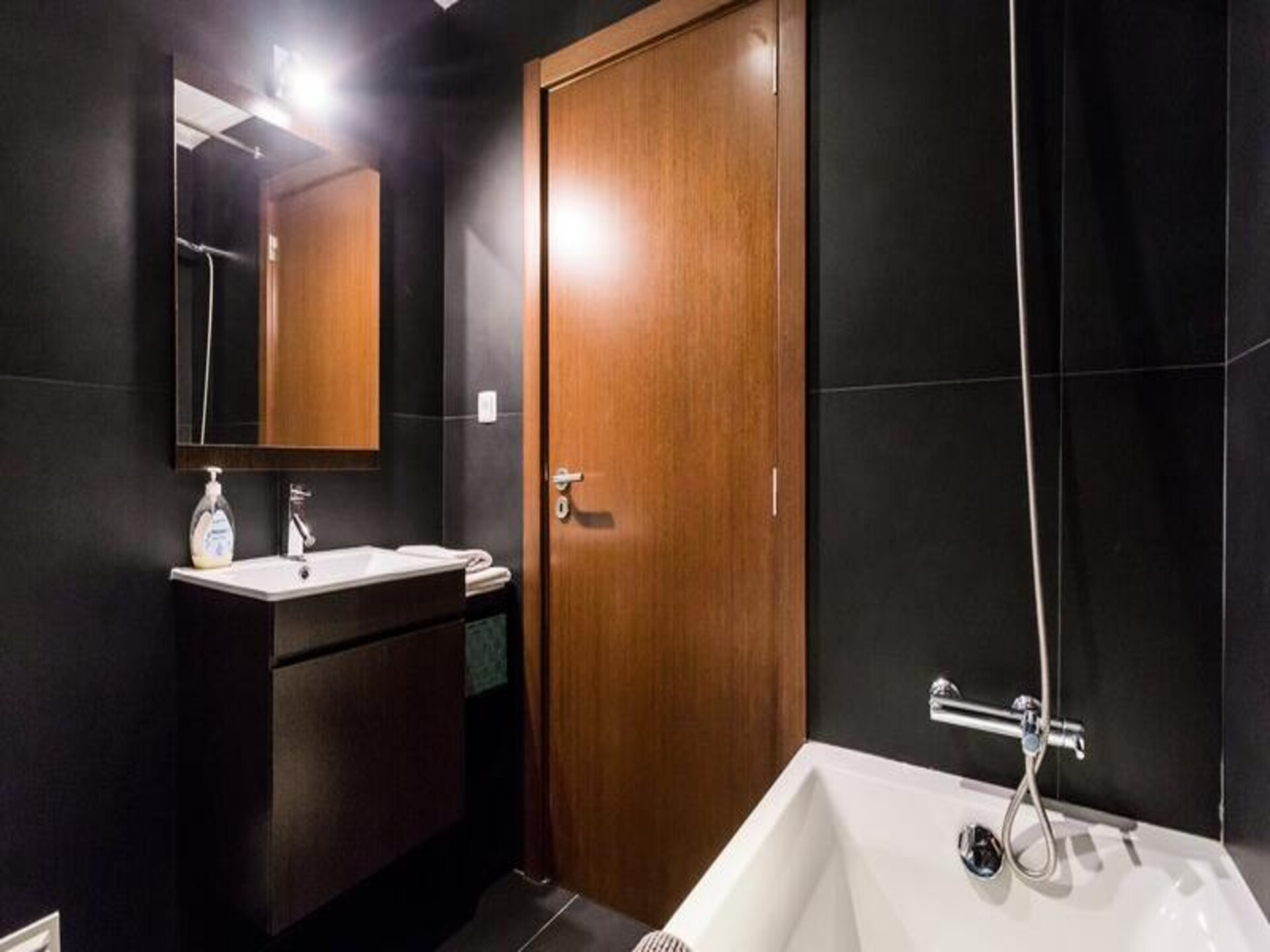 Stijlvol appartement met zwembad in het hart van Lagos, vlakbij de jachthaven - foto 12