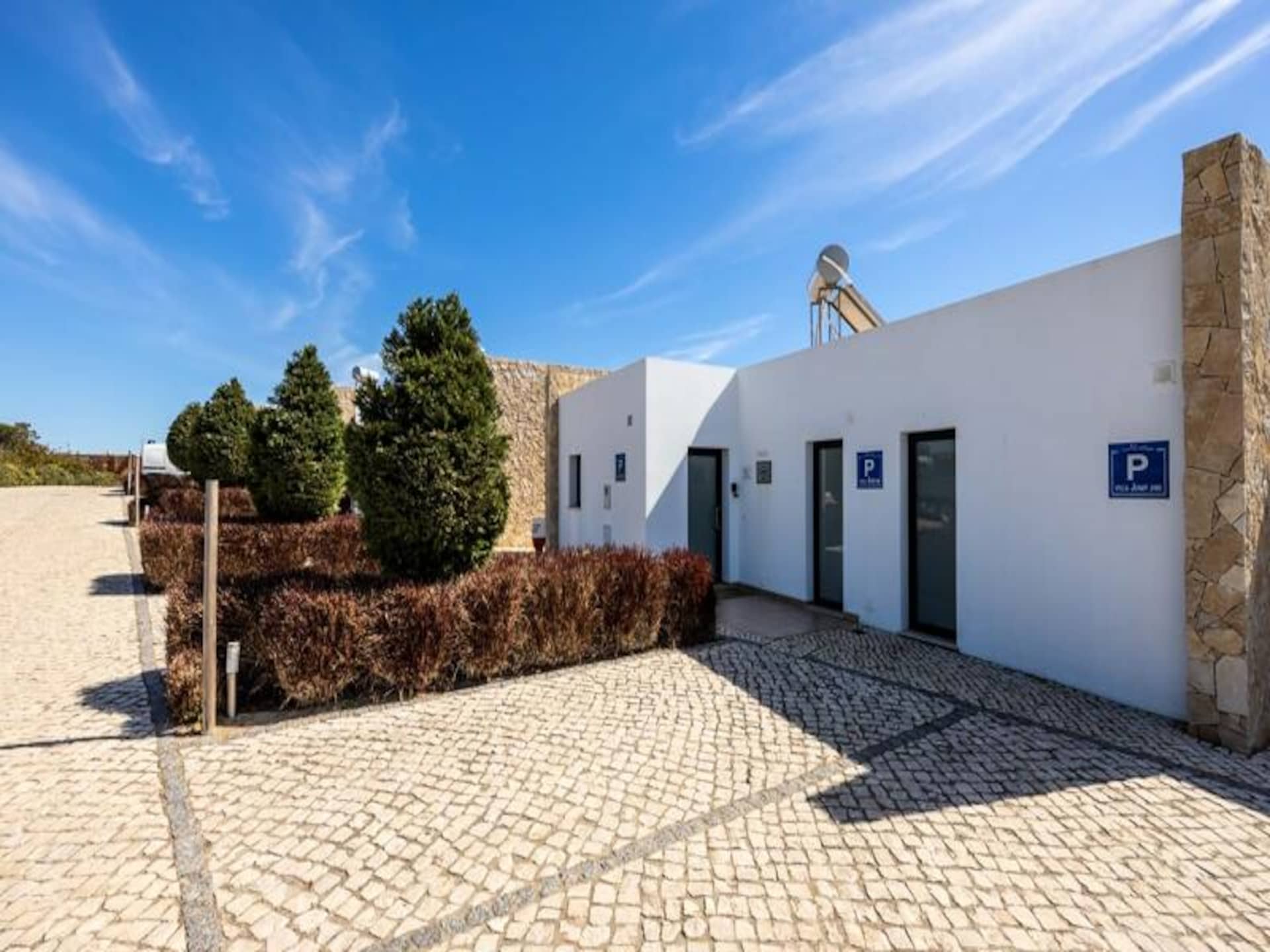 Villa Drop In: Modern appartement met tuin en zwembad in Sagres - foto 9