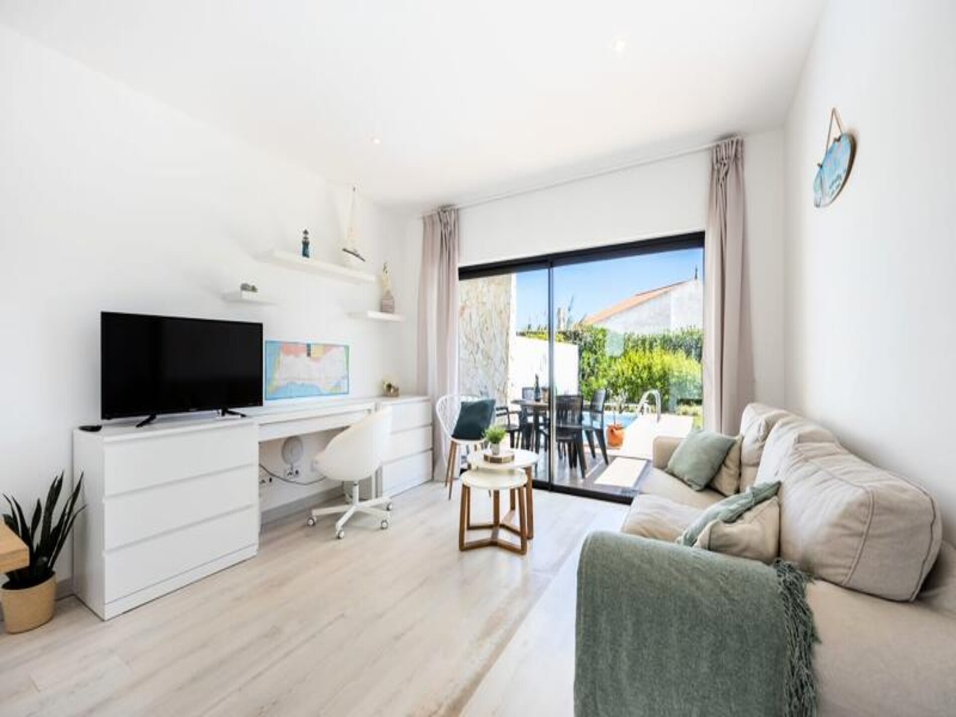 Licht appartement met privétuin en zwembad aan de rand van Sagres - foto 3