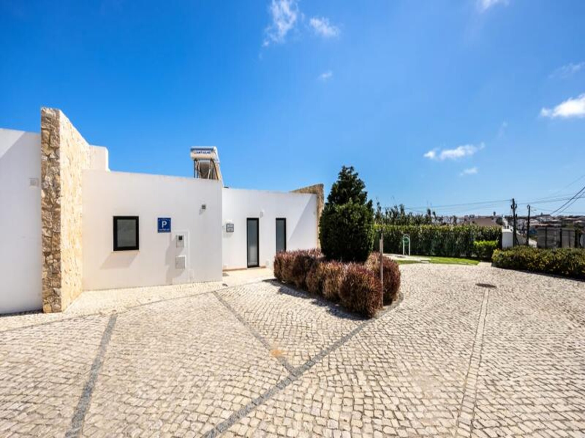 Licht appartement met privétuin en zwembad aan de rand van Sagres - foto 29