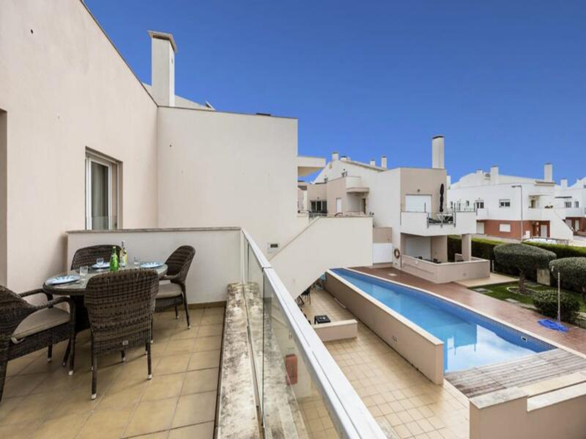 Zonovergoten appartement in Burgau met zwembad, vlakbij het strand - foto 24