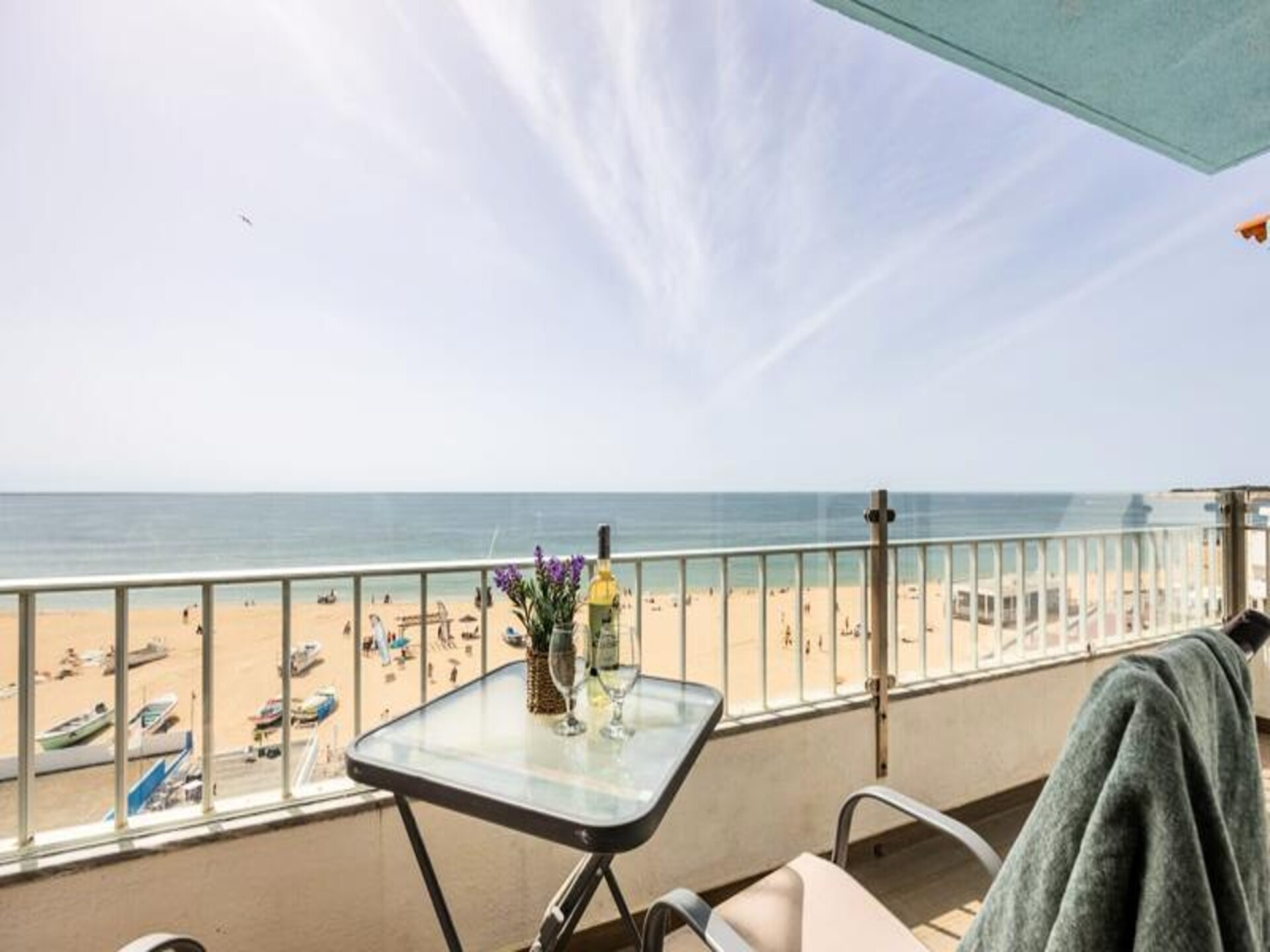 Appartement aan zee in Armação de Pêra met panoramisch oceaanzicht - foto 3