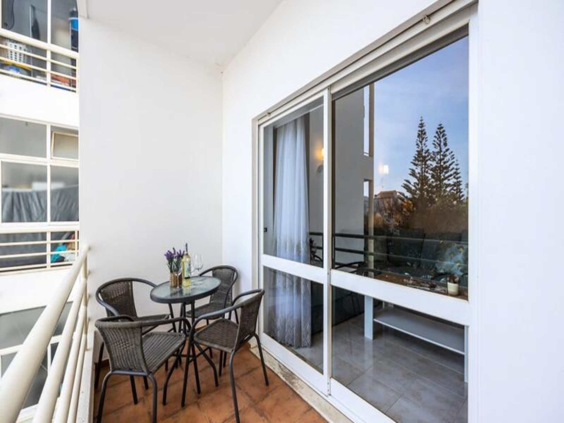 Stylish Seashore Apartment: Modern verblijf in hartje Lagos - foto 15