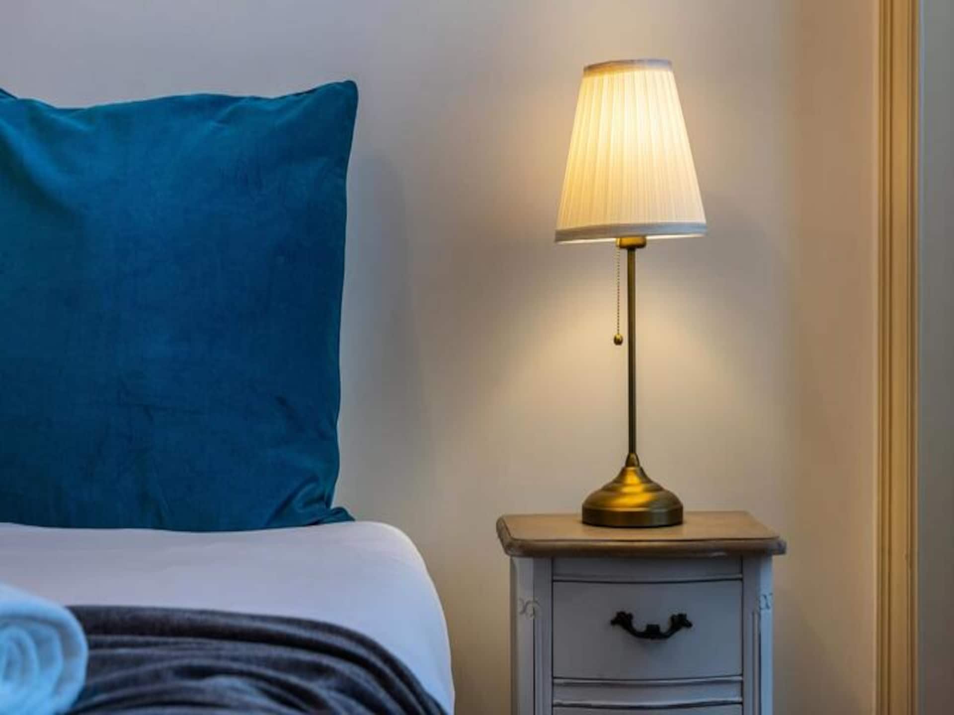 Historisch appartement in Olhão met panoramisch dakterras en uitzicht op zee - foto 11