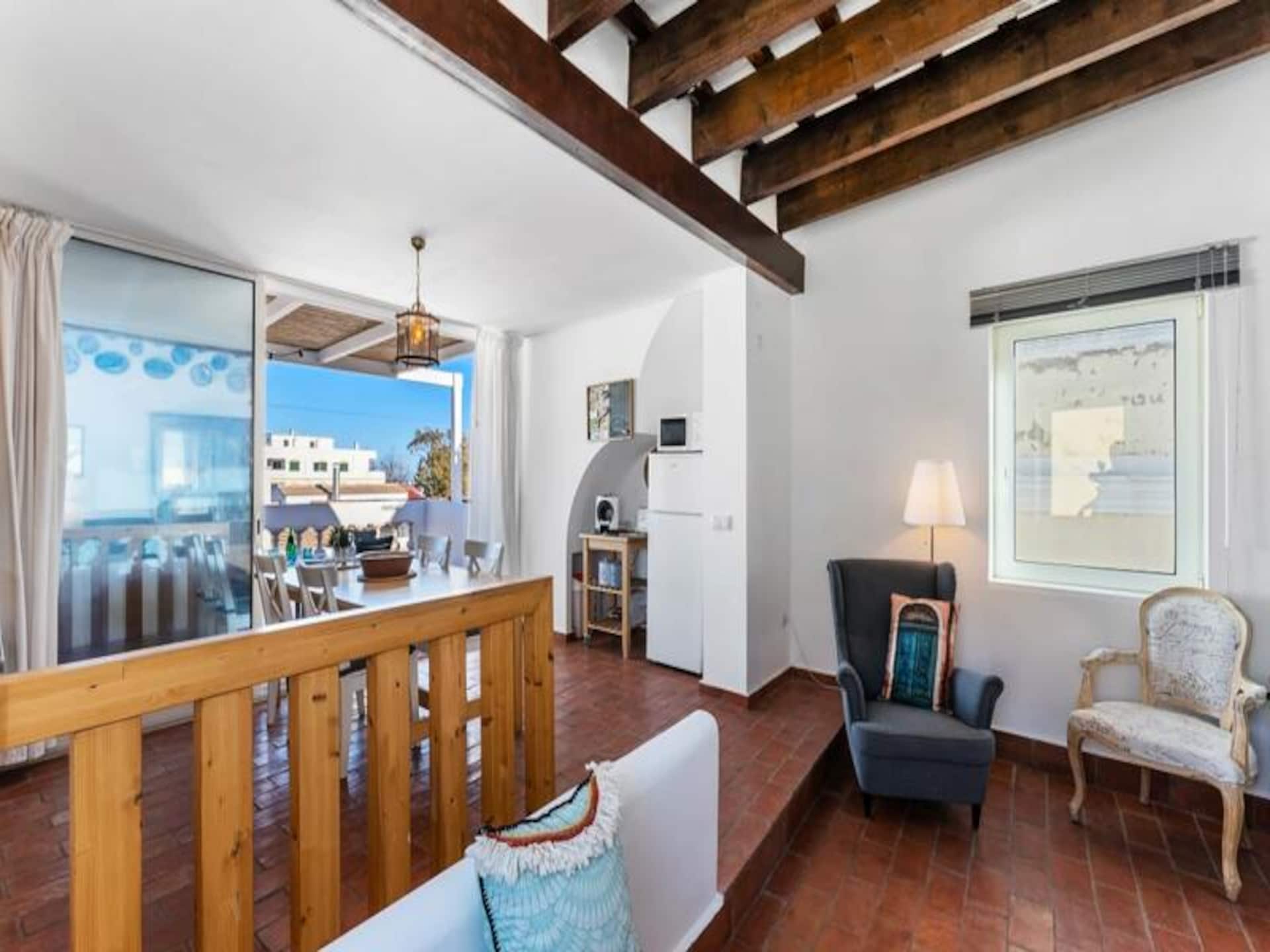 Historisch appartement in Olhão met panoramisch dakterras en uitzicht op zee - foto 27