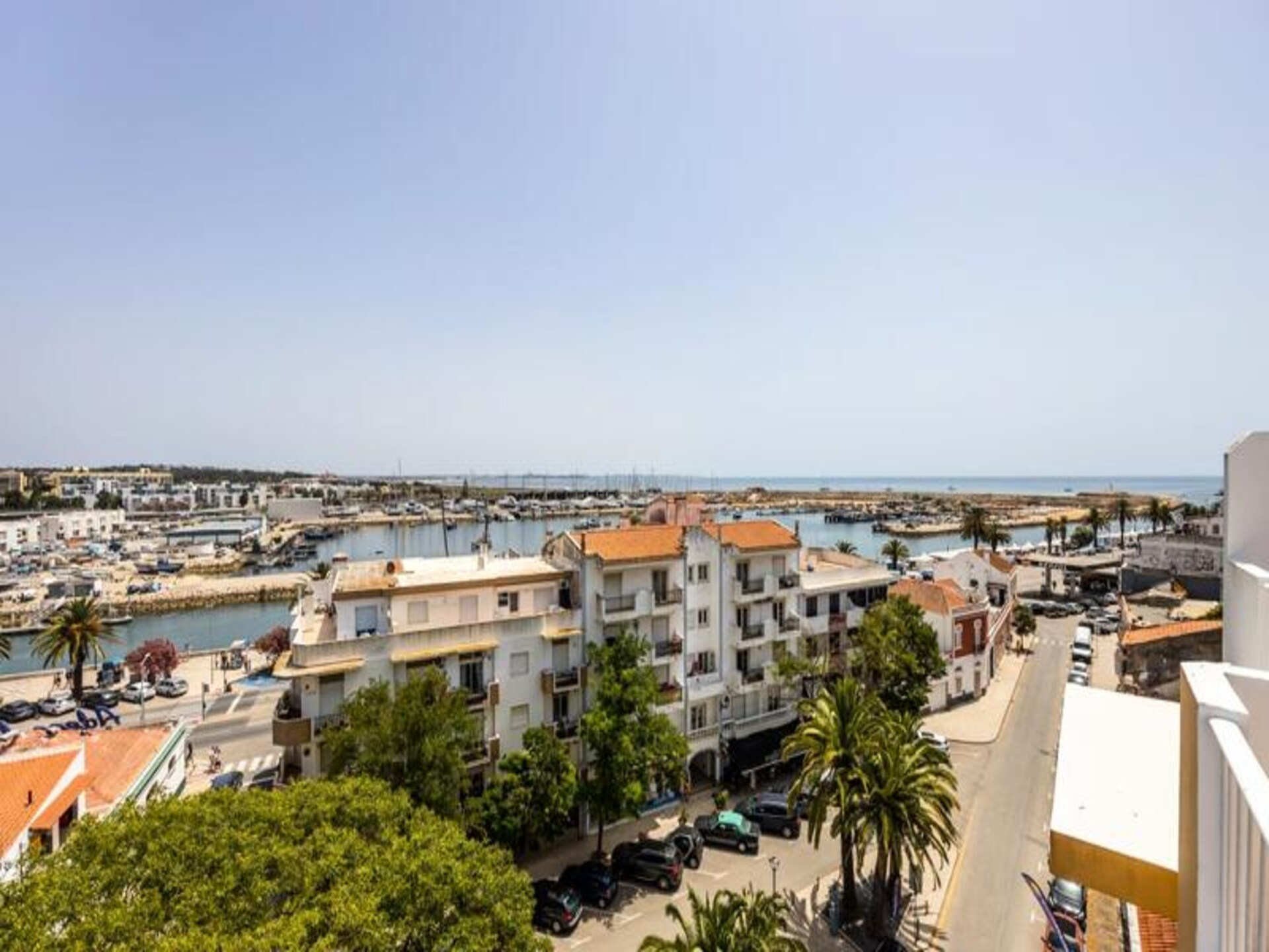 Modern appartement in Lagos centrum met zeezicht op Meia Praia - foto 20