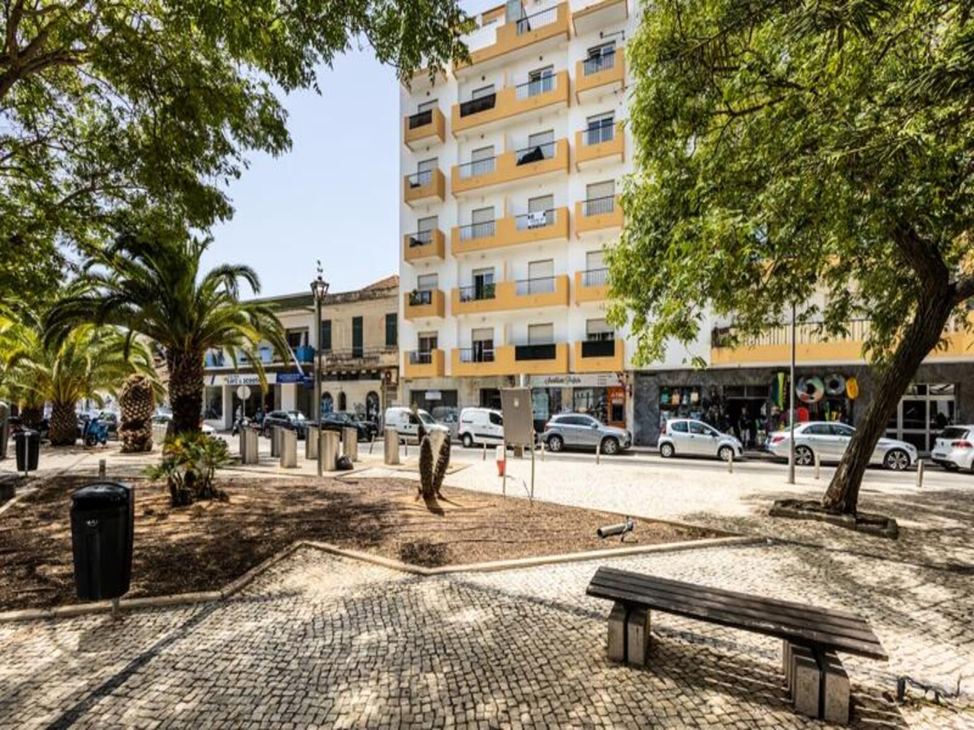 Modern appartement in Lagos centrum met zeezicht op Meia Praia - foto 21