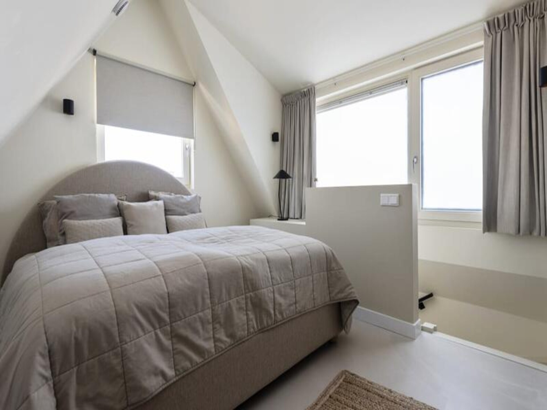 The Modern Burrow: stijlvol vierlaags appartement in hartje Zandvoort - foto 5