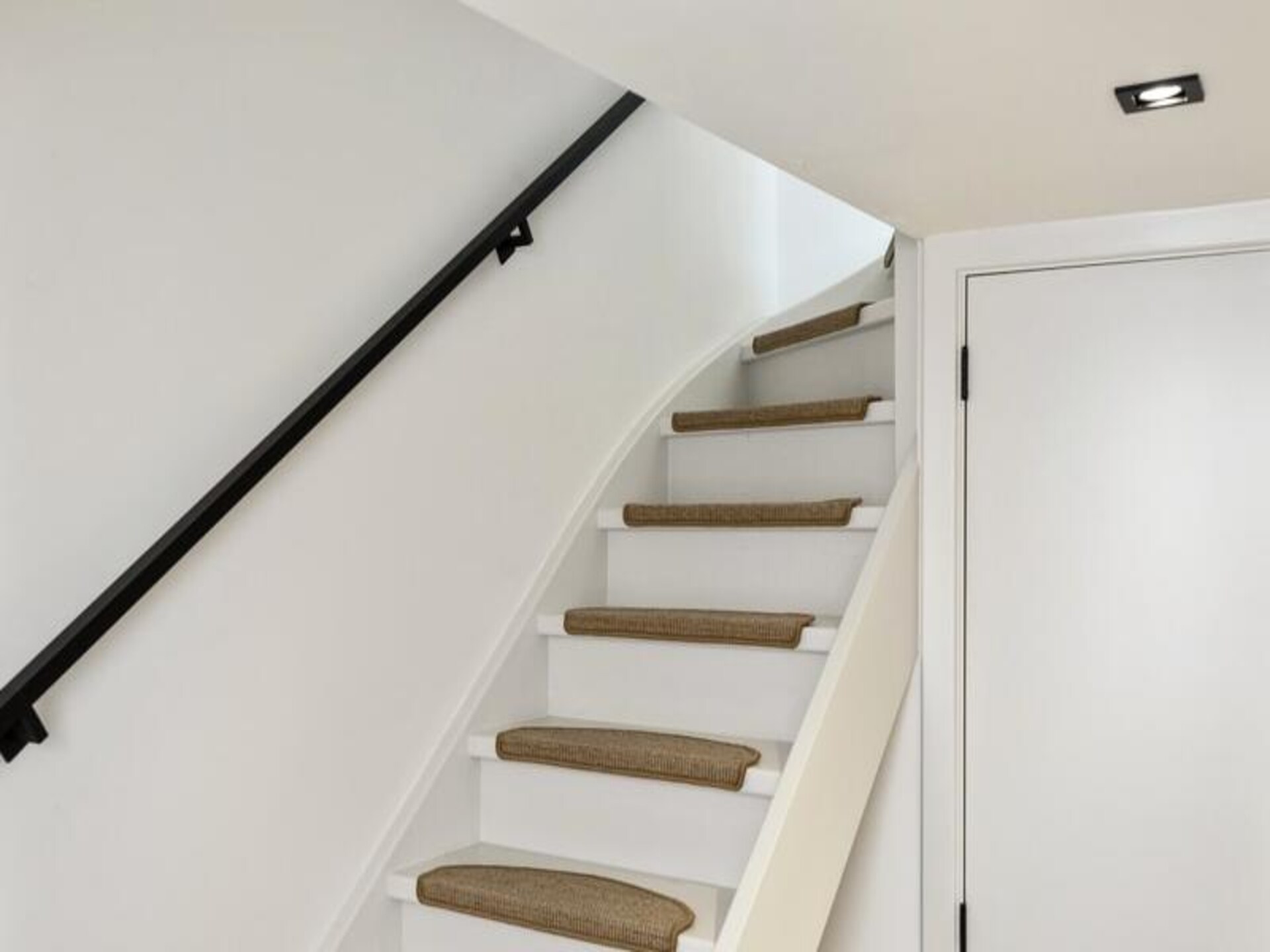 The Modern Burrow: stijlvol vierlaags appartement in hartje Zandvoort - foto 8