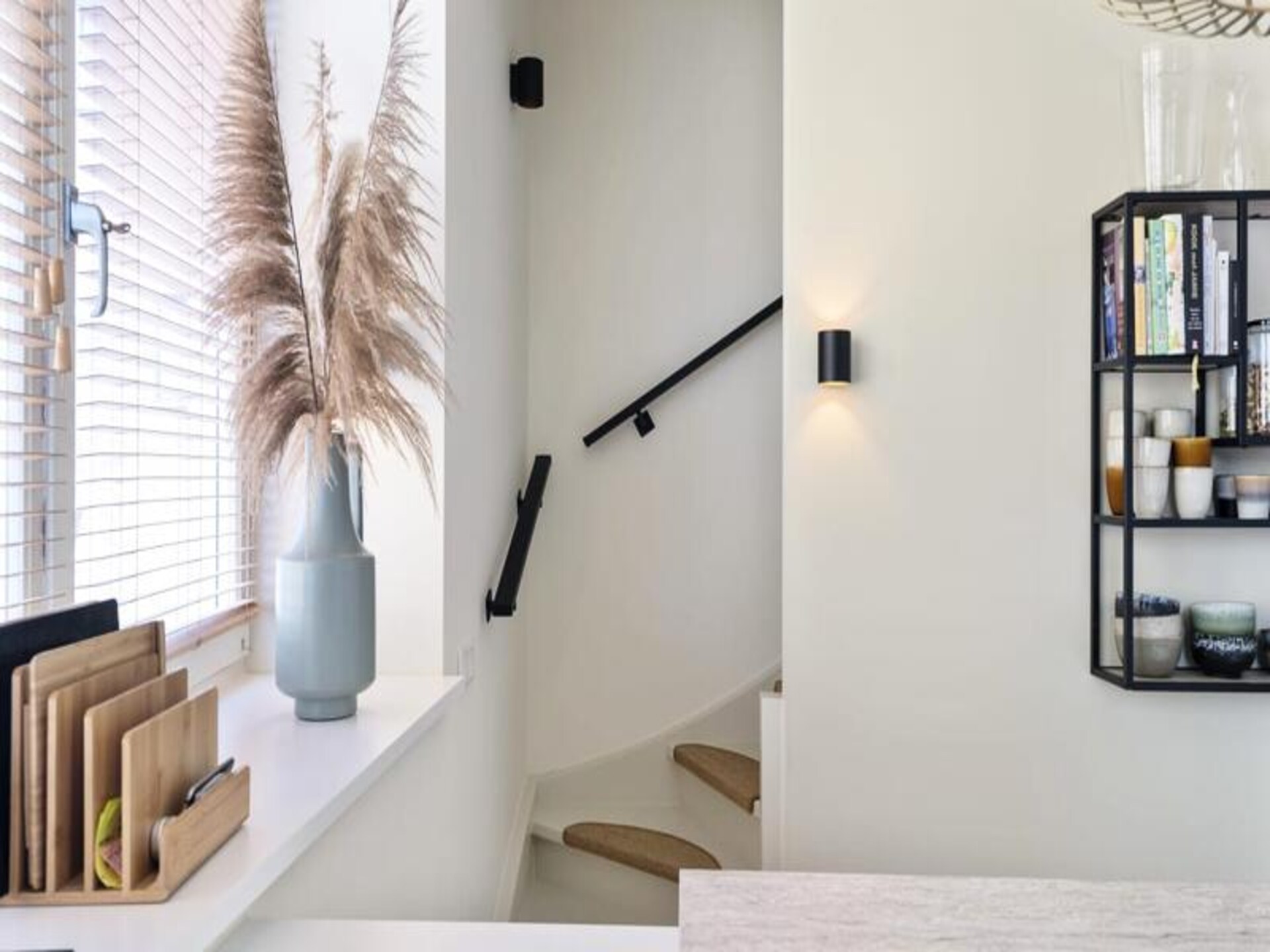 The Modern Burrow: stijlvol vierlaags appartement in hartje Zandvoort - foto 11