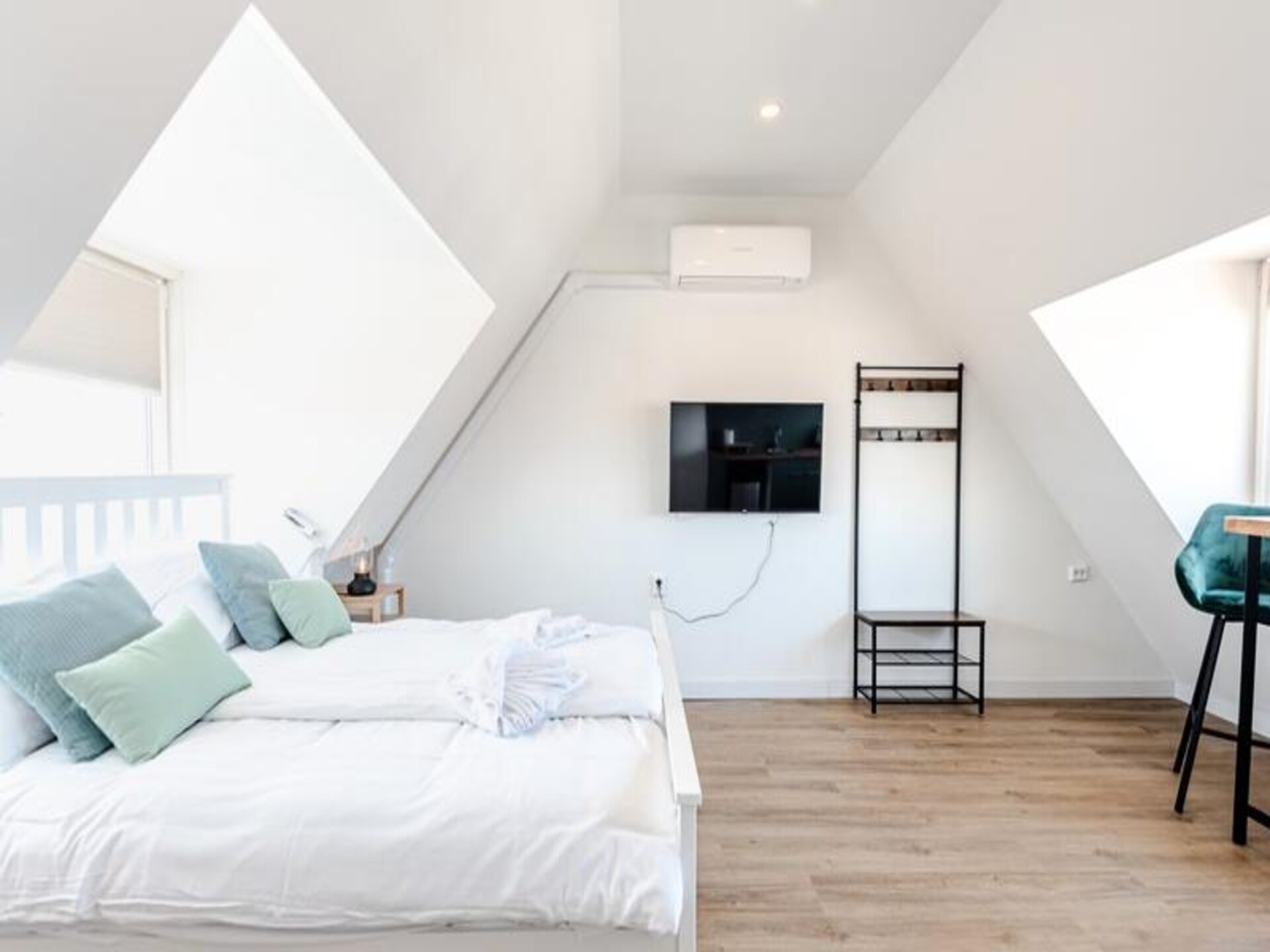 Albatros Aan Zee: Intiem strandappartement voor 2 in hartje Zandvoort - foto 12
