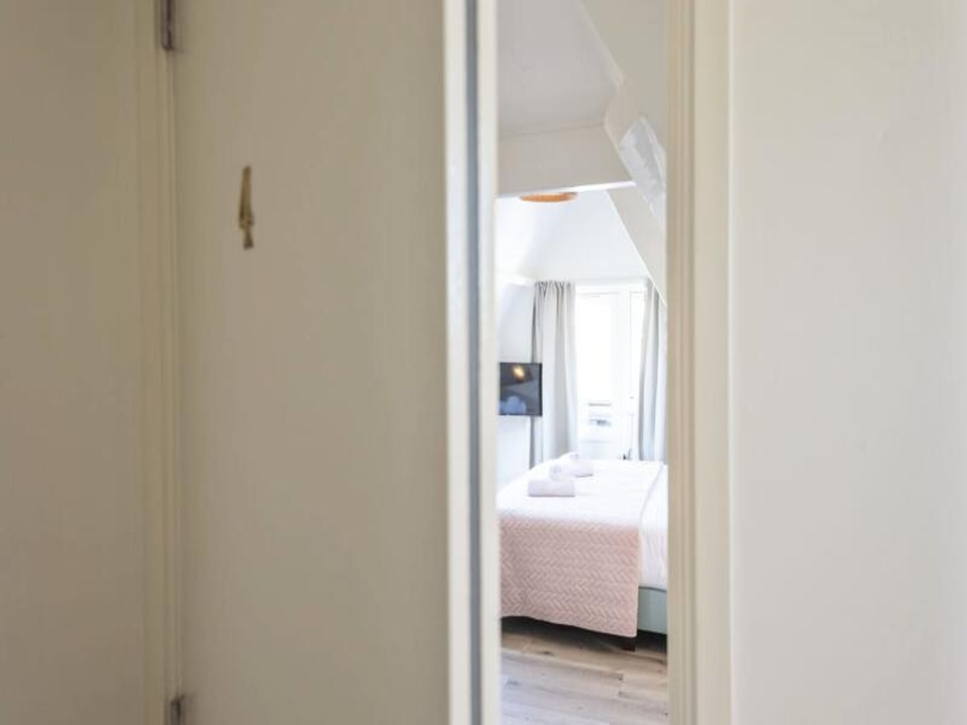Romantische zolderstudio op 5 minuten van strand Zandvoort - foto 6