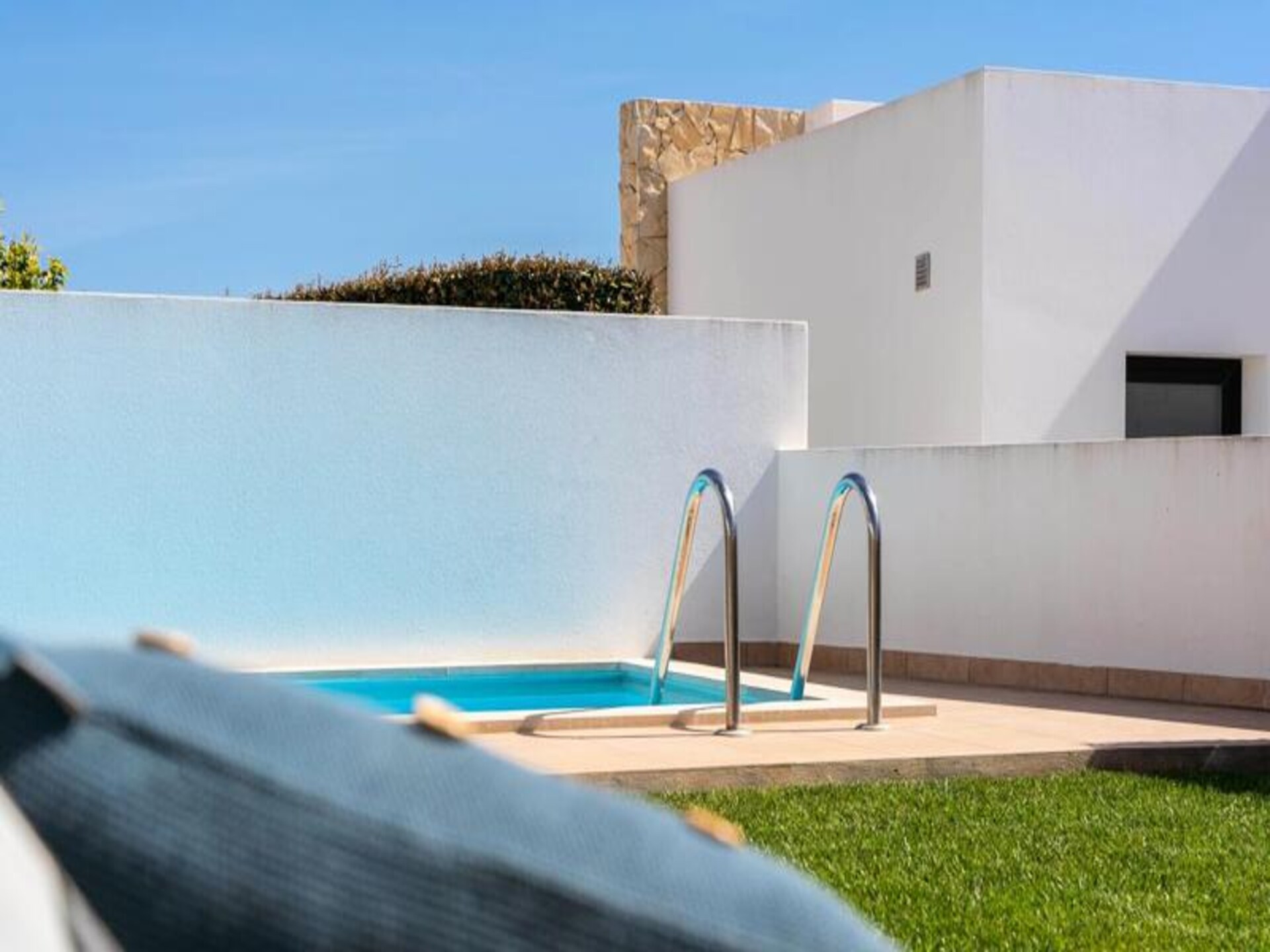 Knus appartement met zwembad en tuin op 1 km van de stranden van Sagres - foto 16