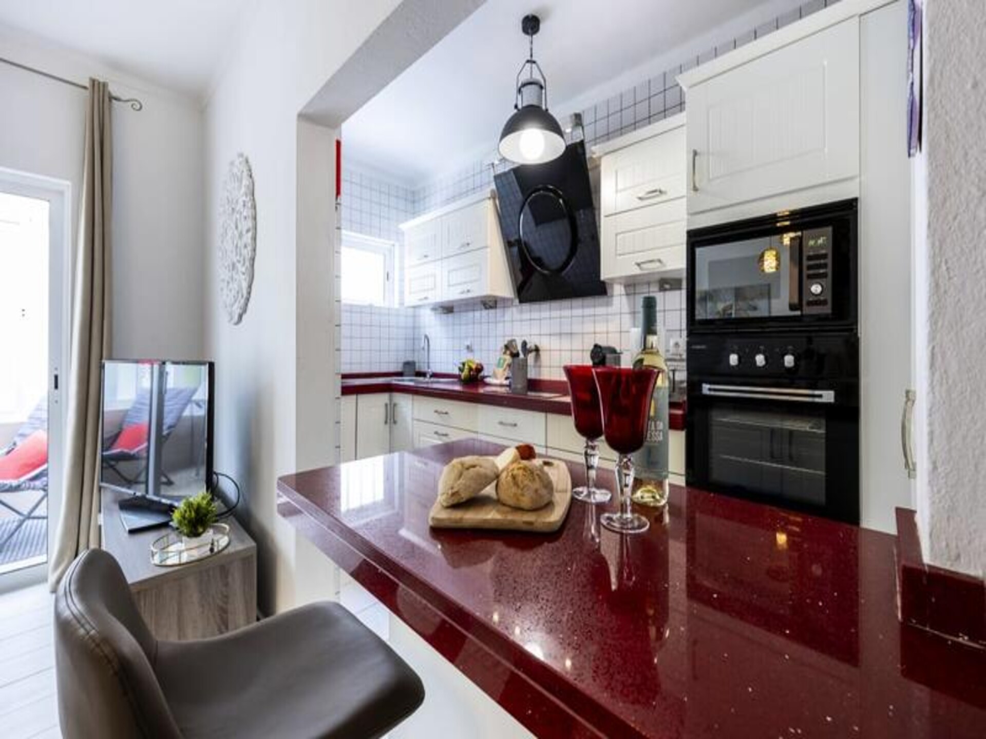 Gerenoveerd appartement aan het zwembad in het hart van Carvoeiro - foto 14