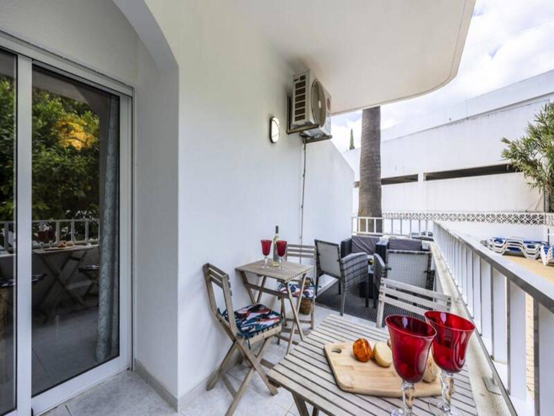 Gerenoveerd appartement aan het zwembad in het hart van Carvoeiro - foto 18