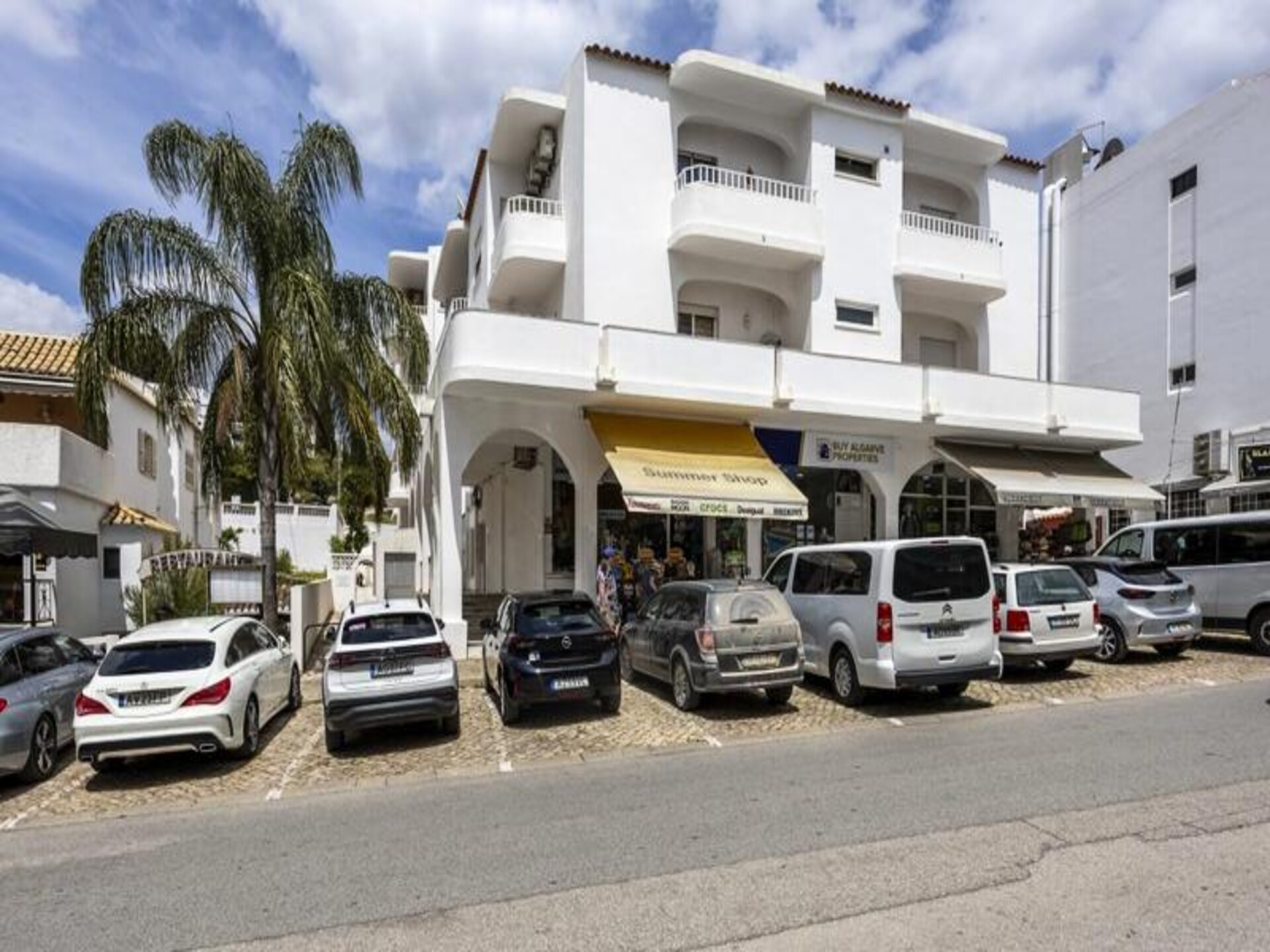 Gerenoveerd appartement aan het zwembad in het hart van Carvoeiro - foto 21