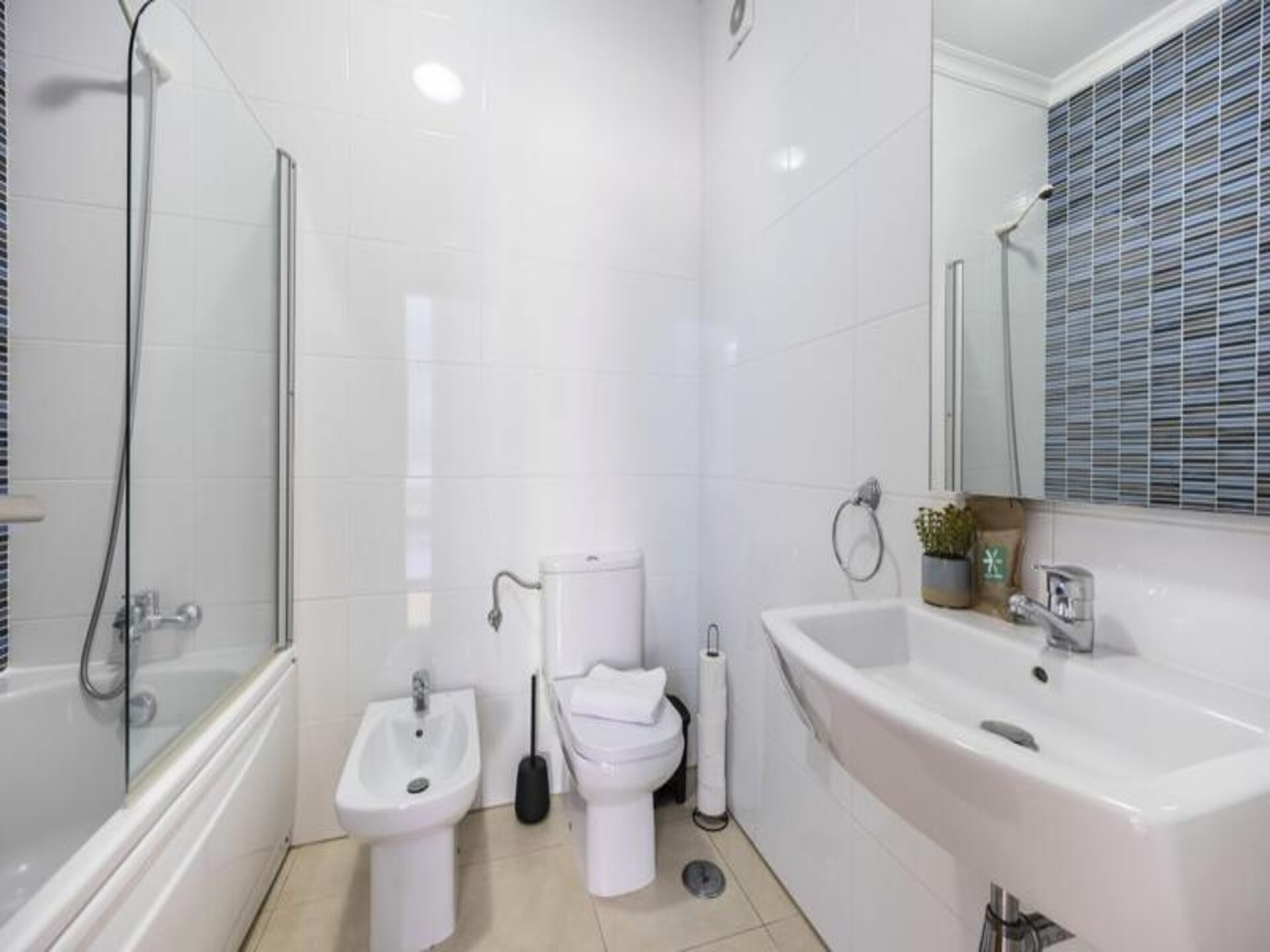 Licht appartement in Lagos met zwembad, fitness & privébalkons op zuiden - foto 10