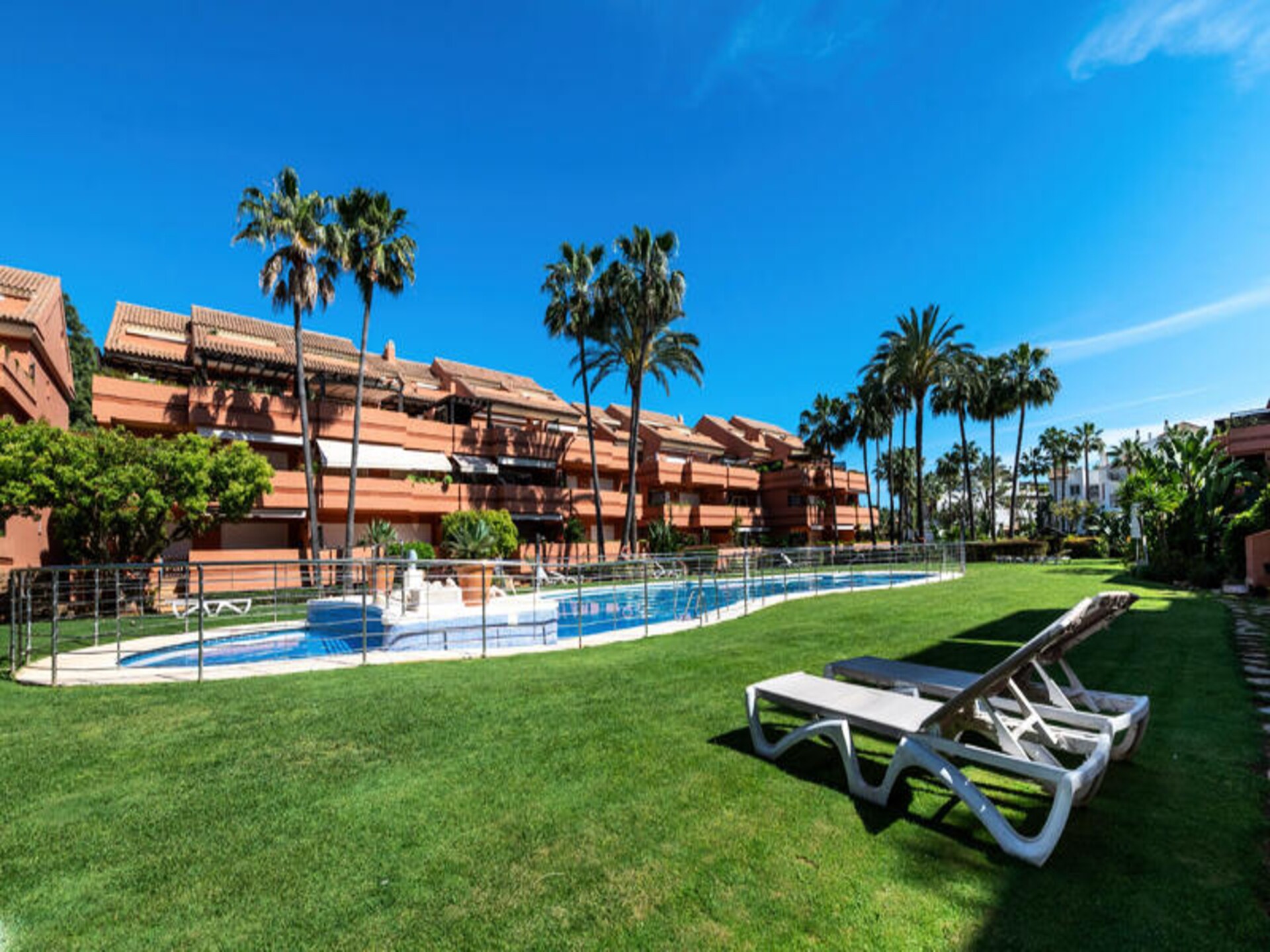 Luxe appartement met 3 slaapkamers nabij Puerto Banús, 700m van het strand - foto 37