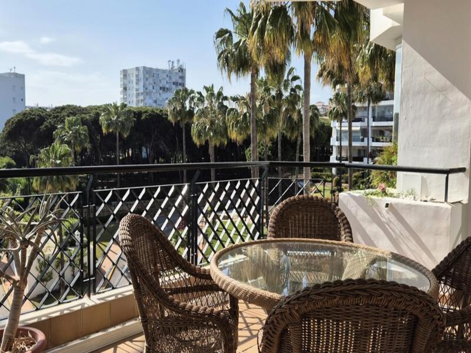 Elegant strandappartement in Mi Capricho, Mijas Costa | 2 slaapkamers, zeezicht - foto 11