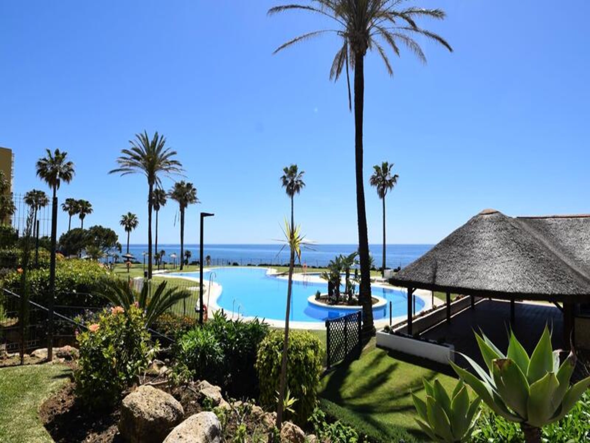 Elegant strandappartement in Mi Capricho, Mijas Costa | 2 slaapkamers, zeezicht - foto 25