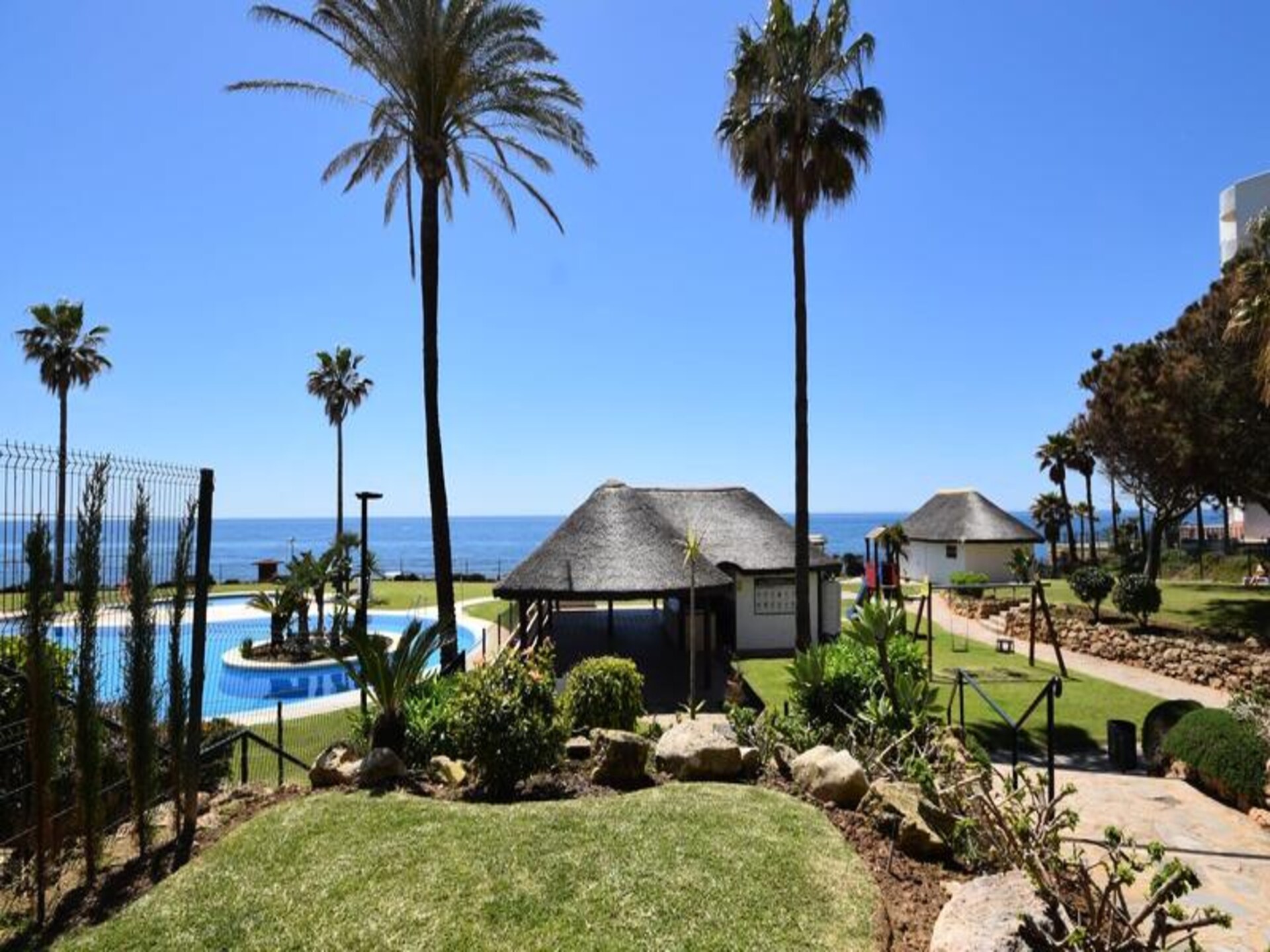 Elegant strandappartement in Mi Capricho, Mijas Costa | 2 slaapkamers, zeezicht - foto 27
