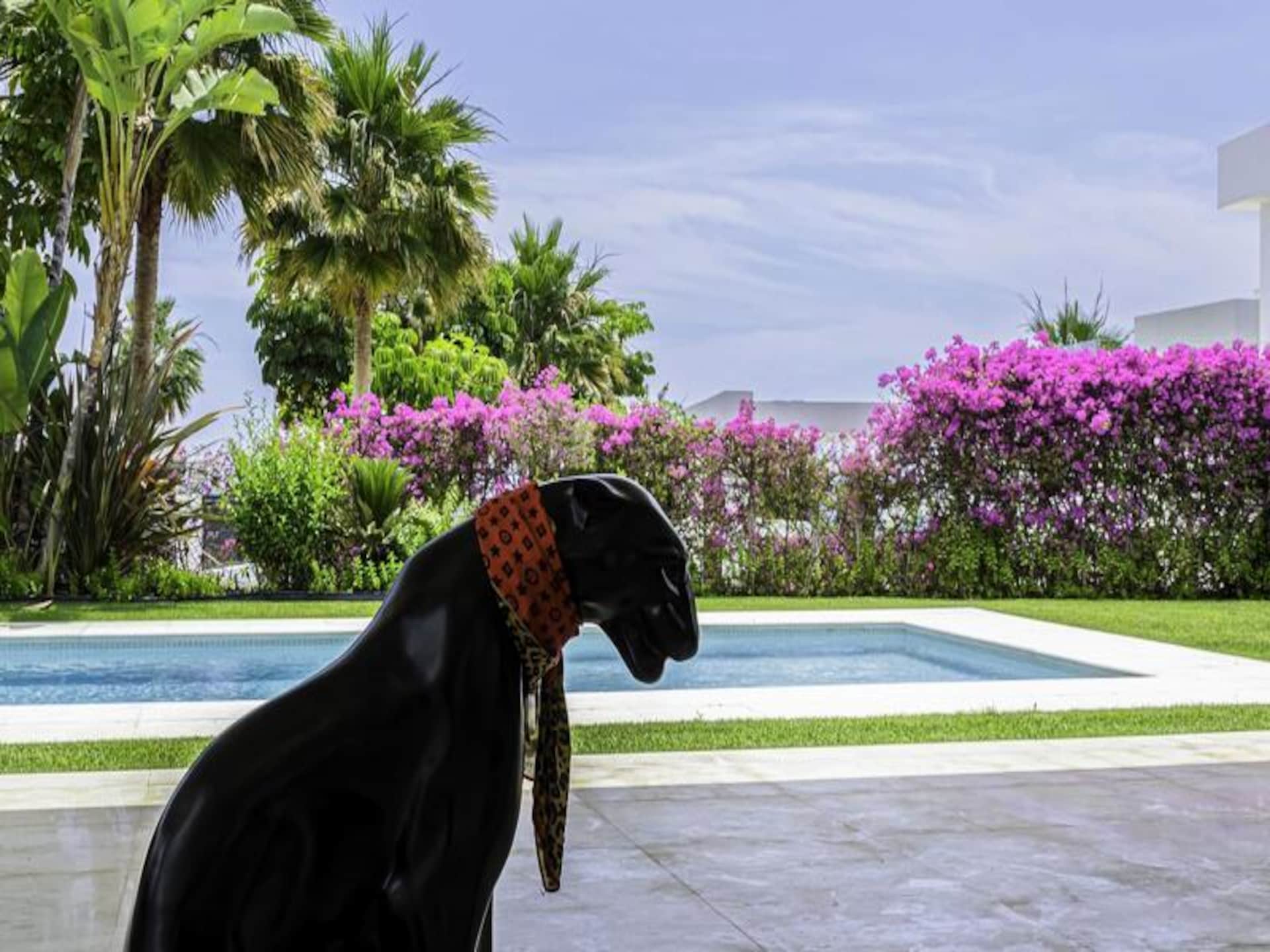 Luxe appartement bij Marbella met zeezicht, tuin en 3 slaapkamers - foto 26