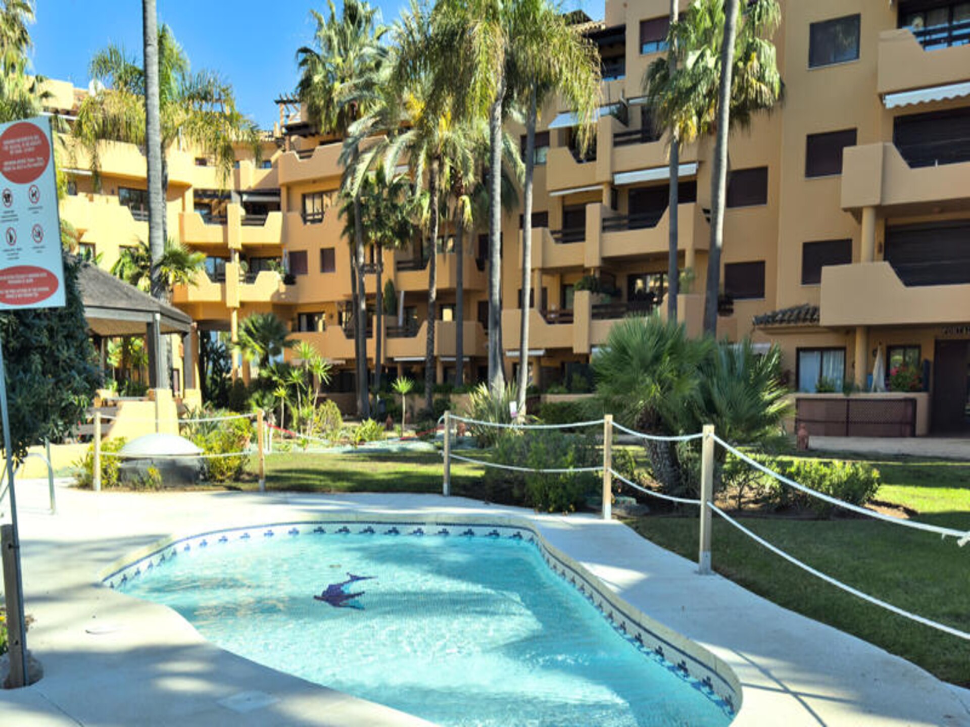 Luxe appartement aan het strand met privéstrand in Estepona - foto 27