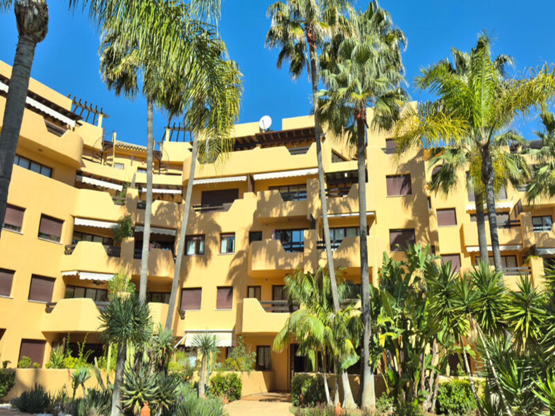 Luxe appartement aan het strand met privéstrand in Estepona - foto 29