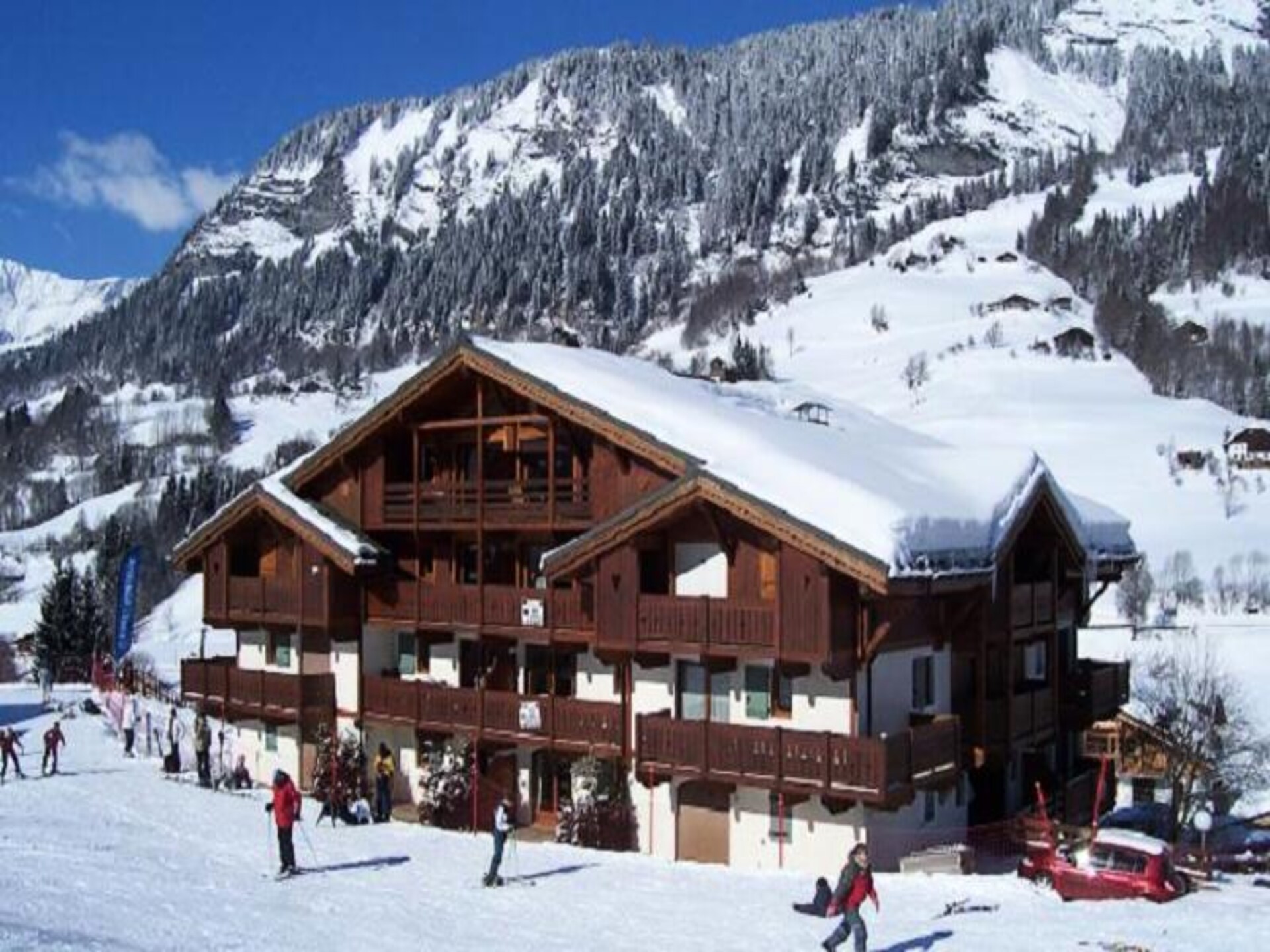 Appartement Flumet op 40m², direct aan de piste met uitzicht op Mont Charvin - foto 1