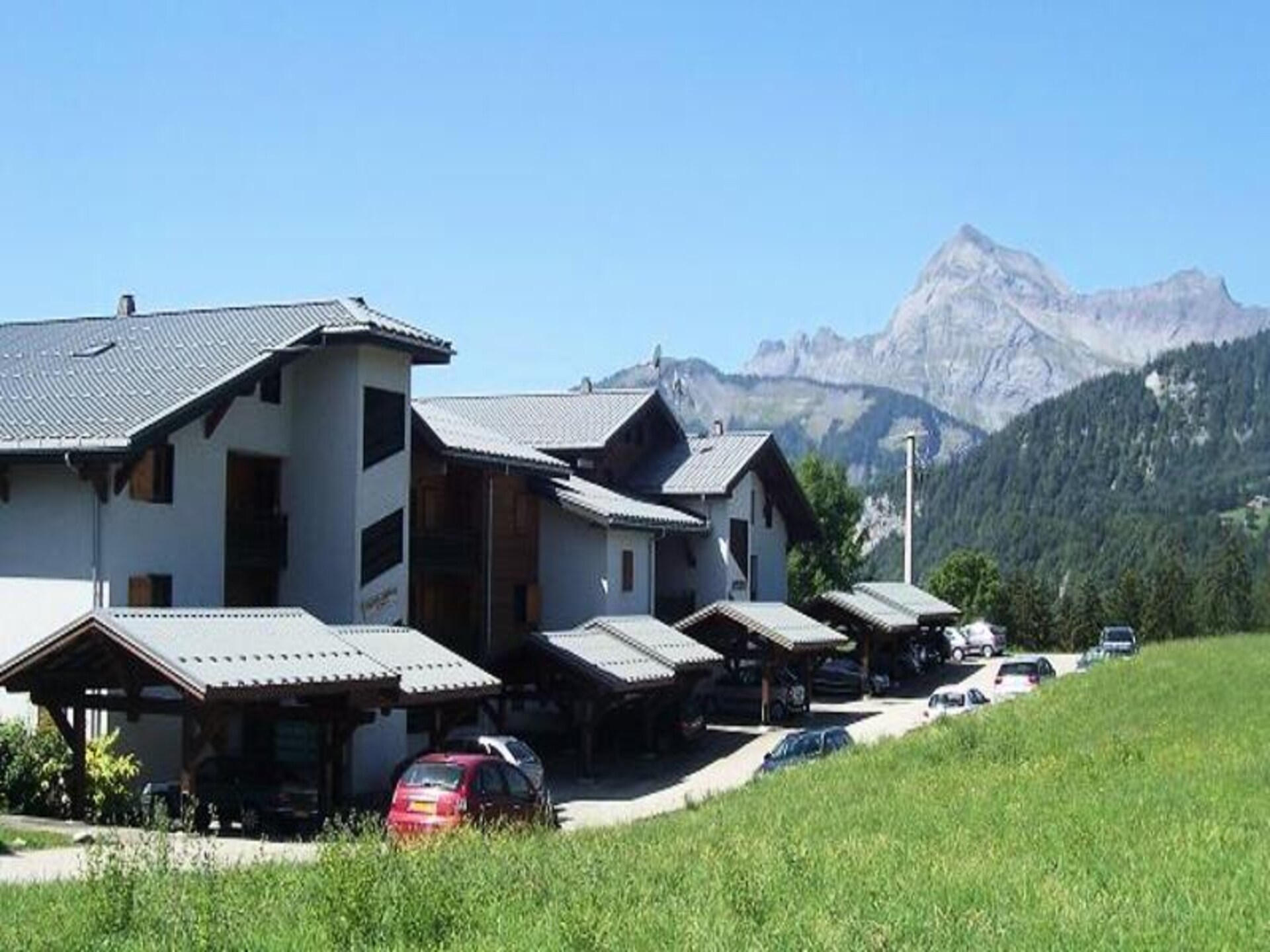 Knus appartement op zuiden met uitzicht op Mont Charvin, vlakbij de pistes - foto 13